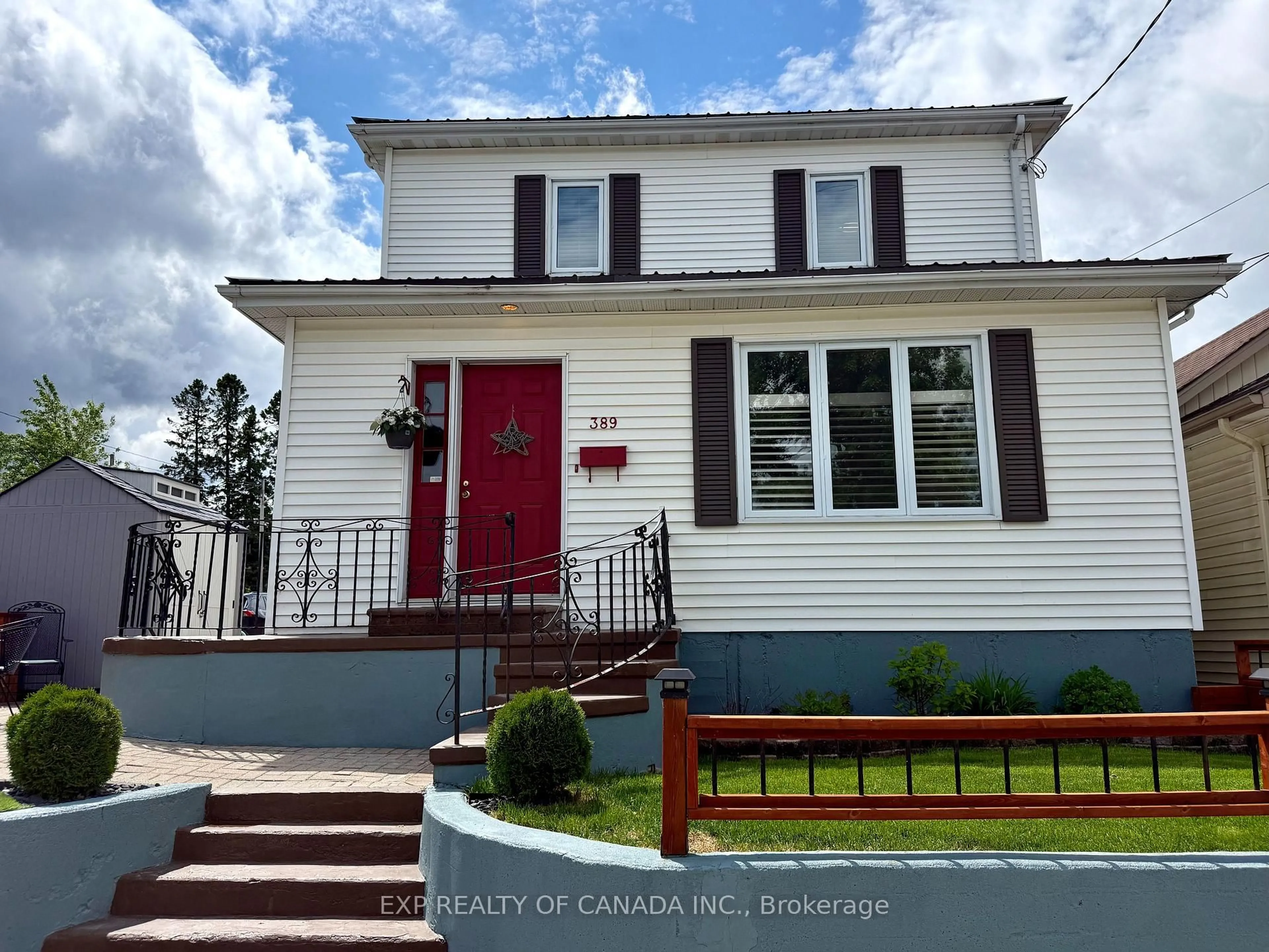 Home with vinyl exterior material, street for 389 Eighth Ave, Timmins Ontario P4N 5S6