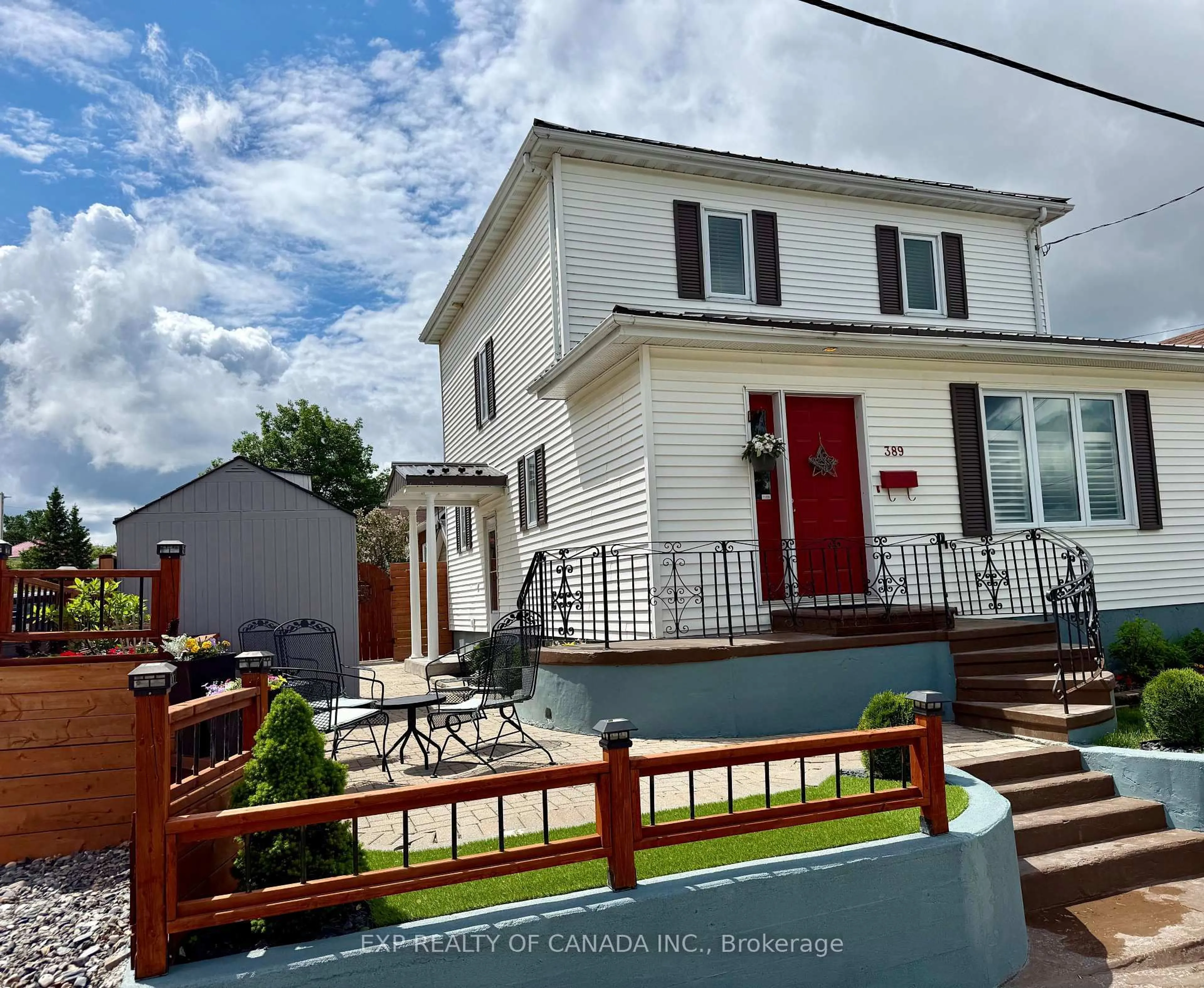 Home with vinyl exterior material, street for 389 Eighth Ave, Timmins Ontario P4N 5S6