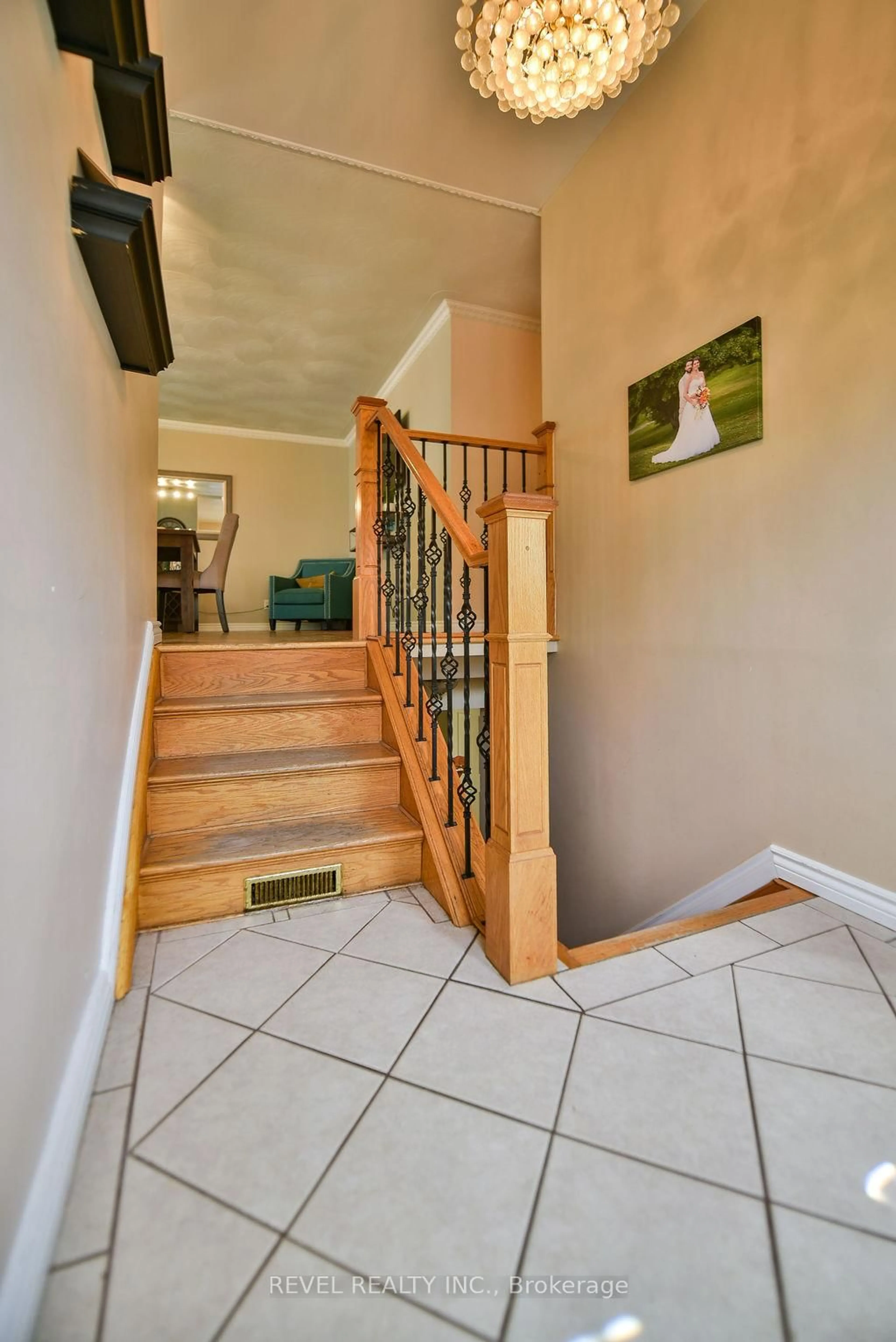 Unknown for 284 Joseph St, Timmins Ontario P4N 7V6