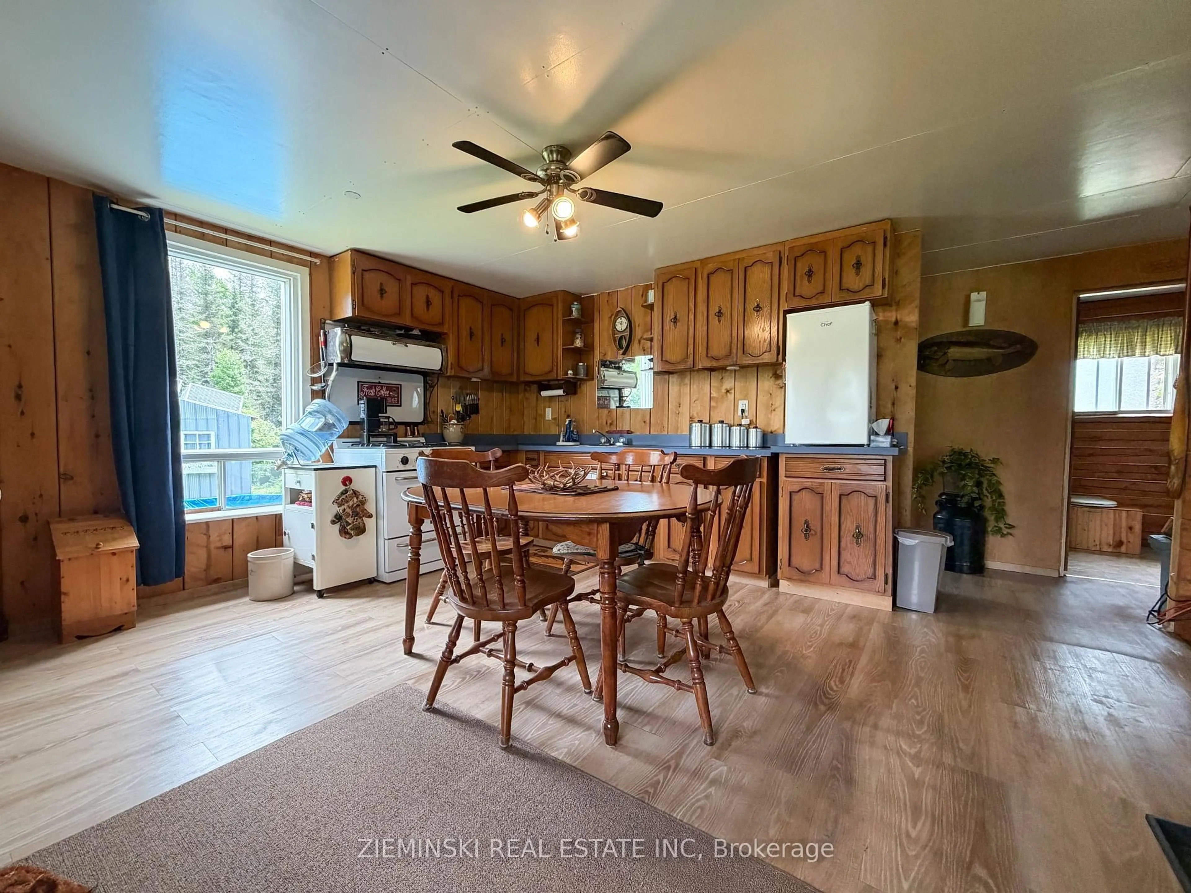 Open concept kitchen, unknown for 22 Rapids Ave, Cochrane Ontario P0L 1C0