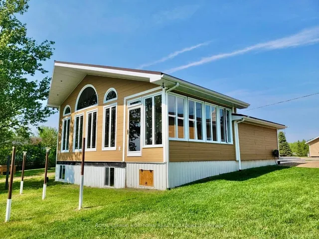 727 Lavoie Rd, Kapuskasing 4