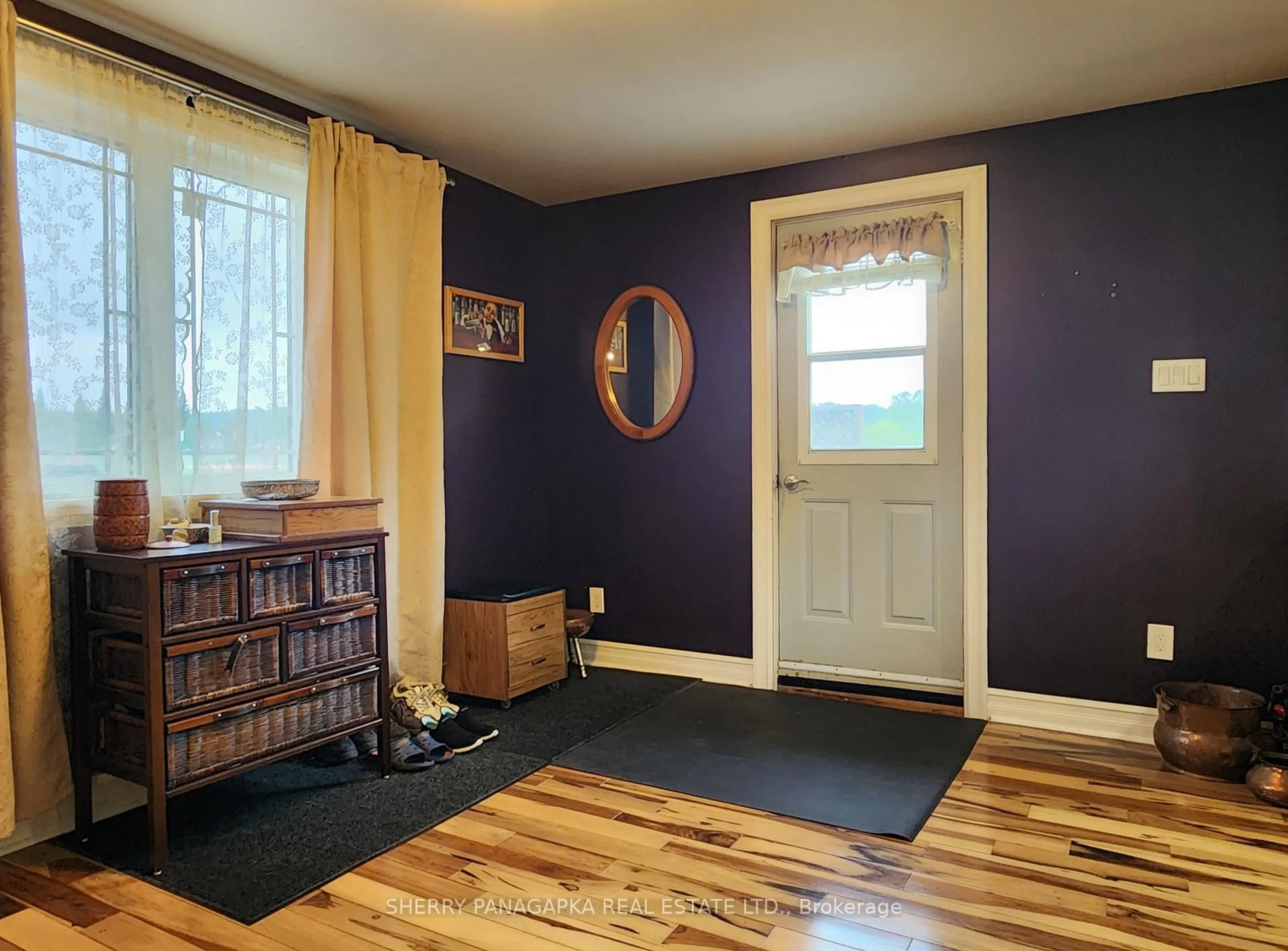 Indoor entryway for 68 Fourth Ave, Kirkland Lake Ontario P0K 1L0
