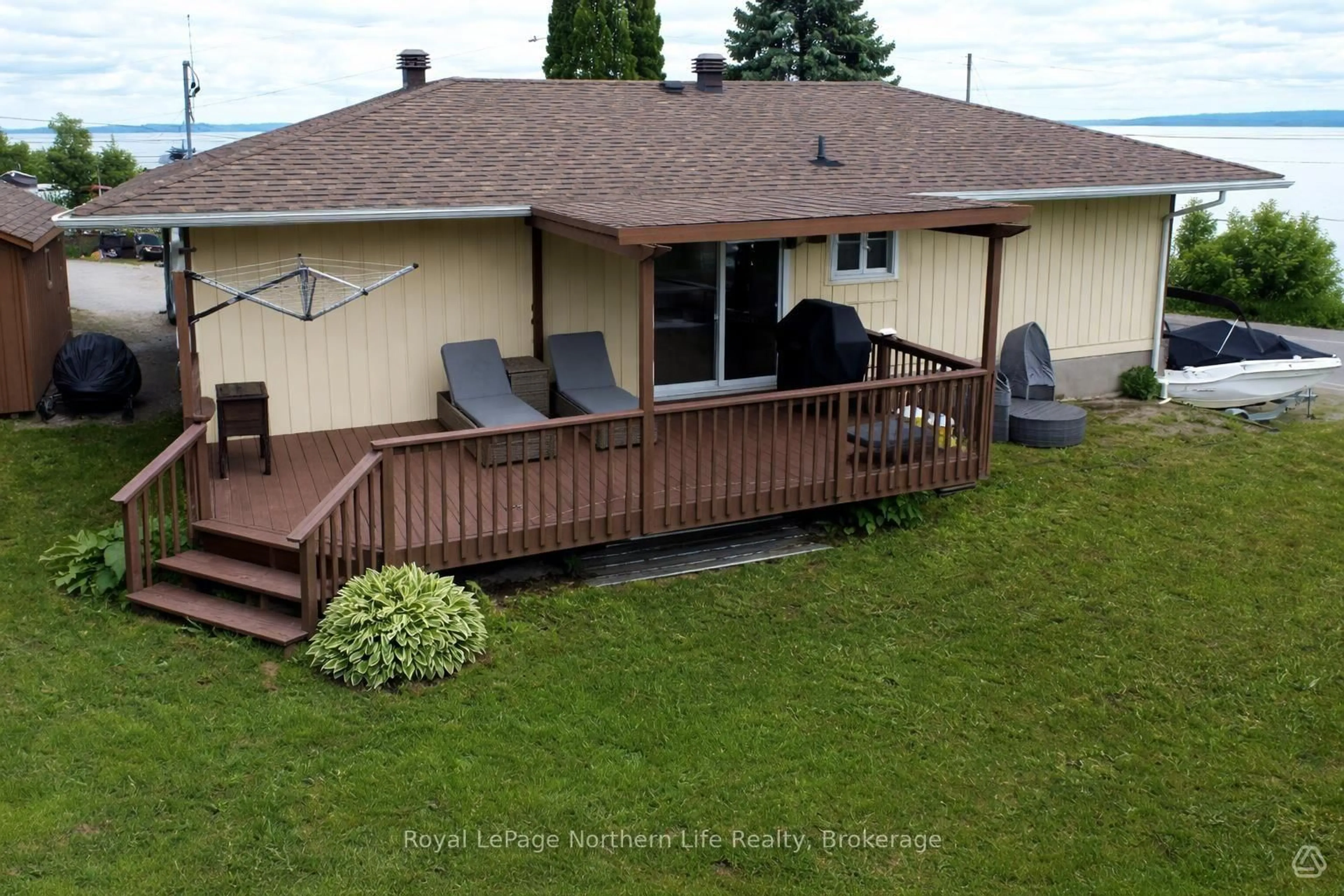 Patio, unknown for 224 ELLIOTT St, Temiskaming Shores Ontario P0J 1K0