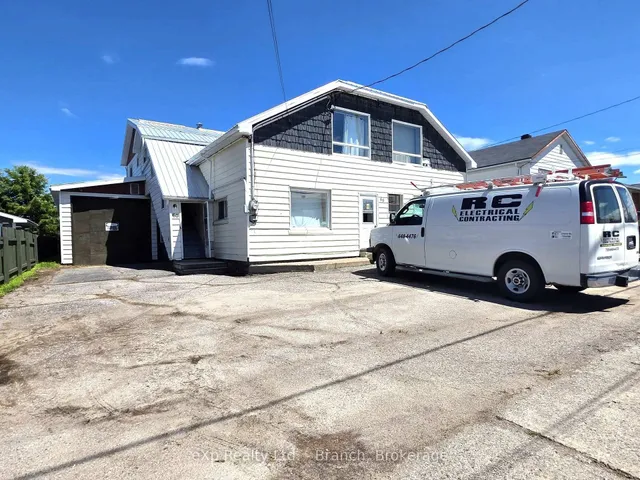 60 Tenth St, Armstrong 3