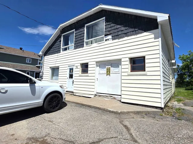 60 Tenth St, Armstrong 4