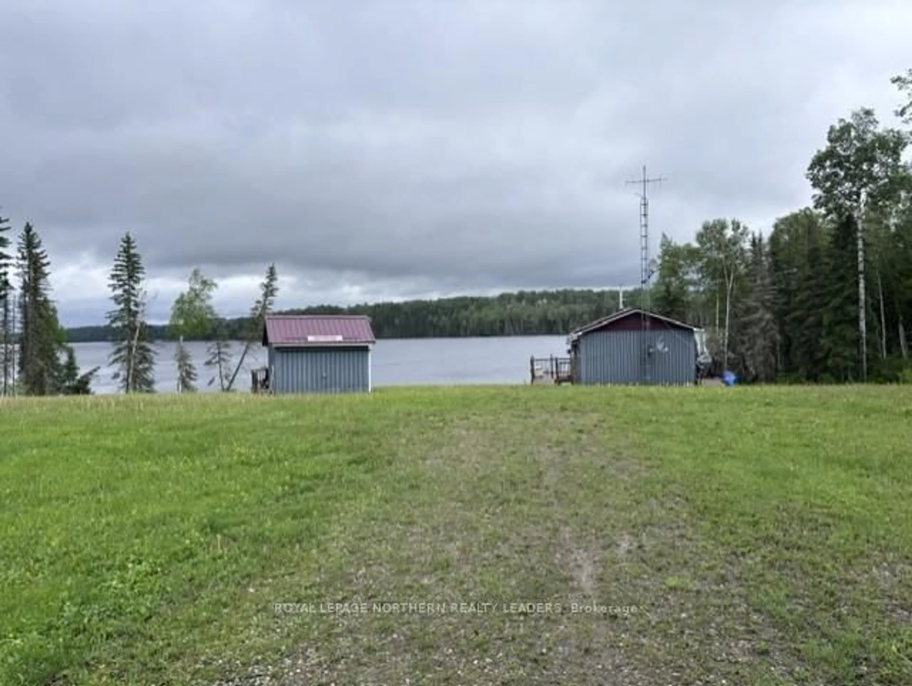 Shed for 625 Bentley Lake Rd, Cochrane Ontario P0L 1C0