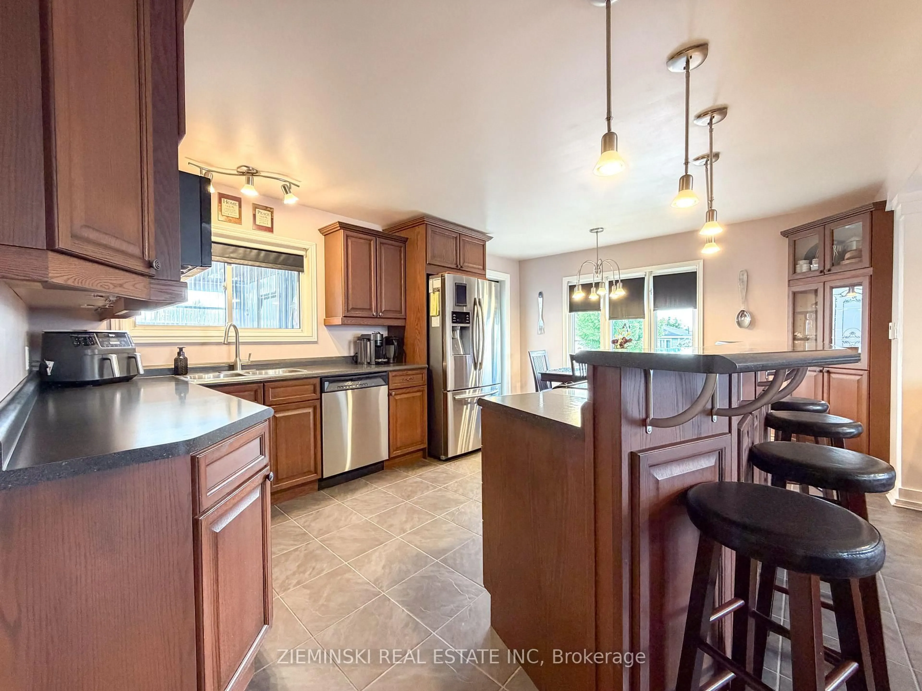 Open concept kitchen, ceramic/tile floor for 368 D'Iberville Ave, Iroquois Falls Ontario P0K 1G0