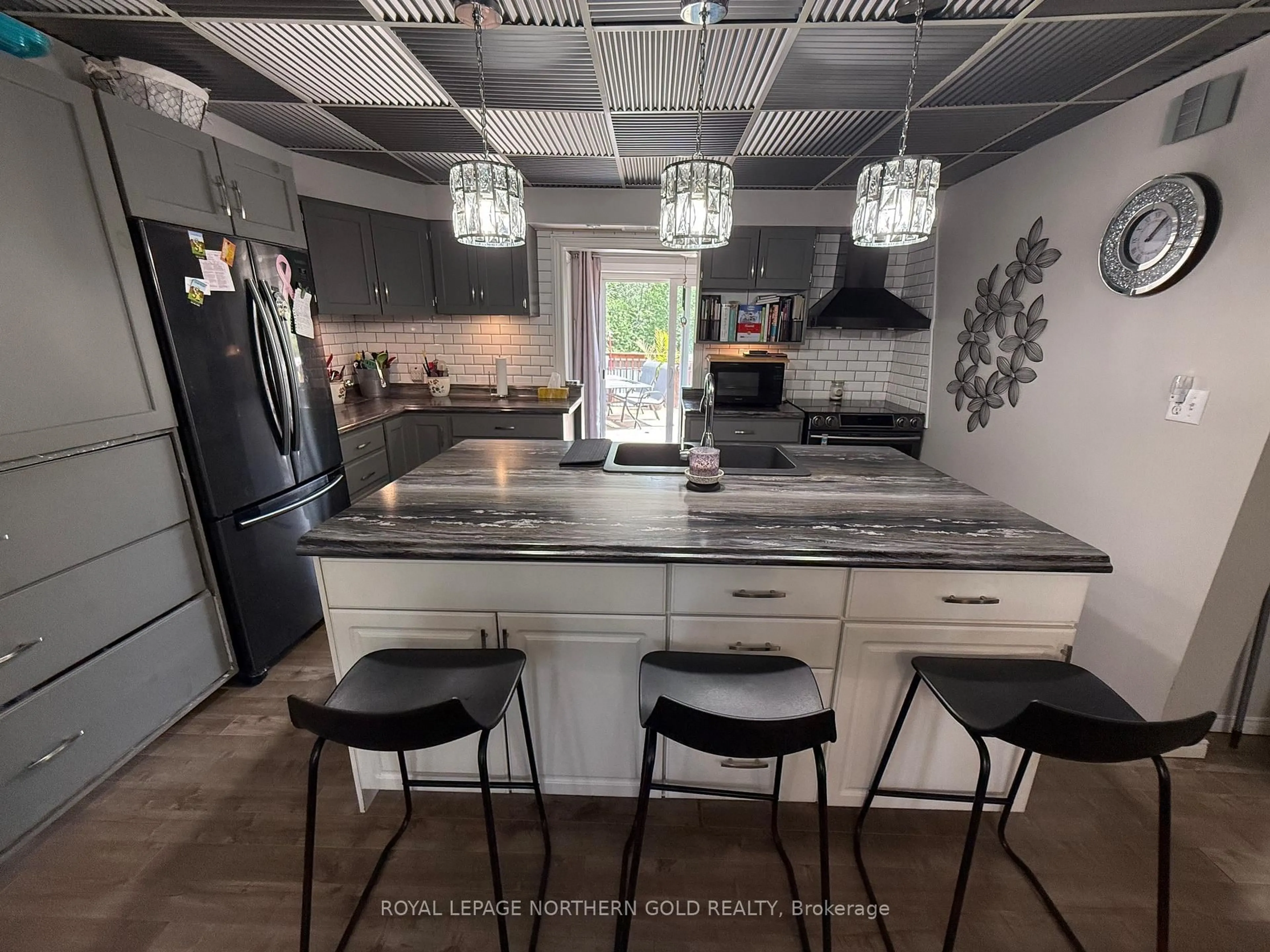Open concept kitchen, ceramic/tile floor for 669 Government Rd, Kirkland Lake Ontario P0K 1A0