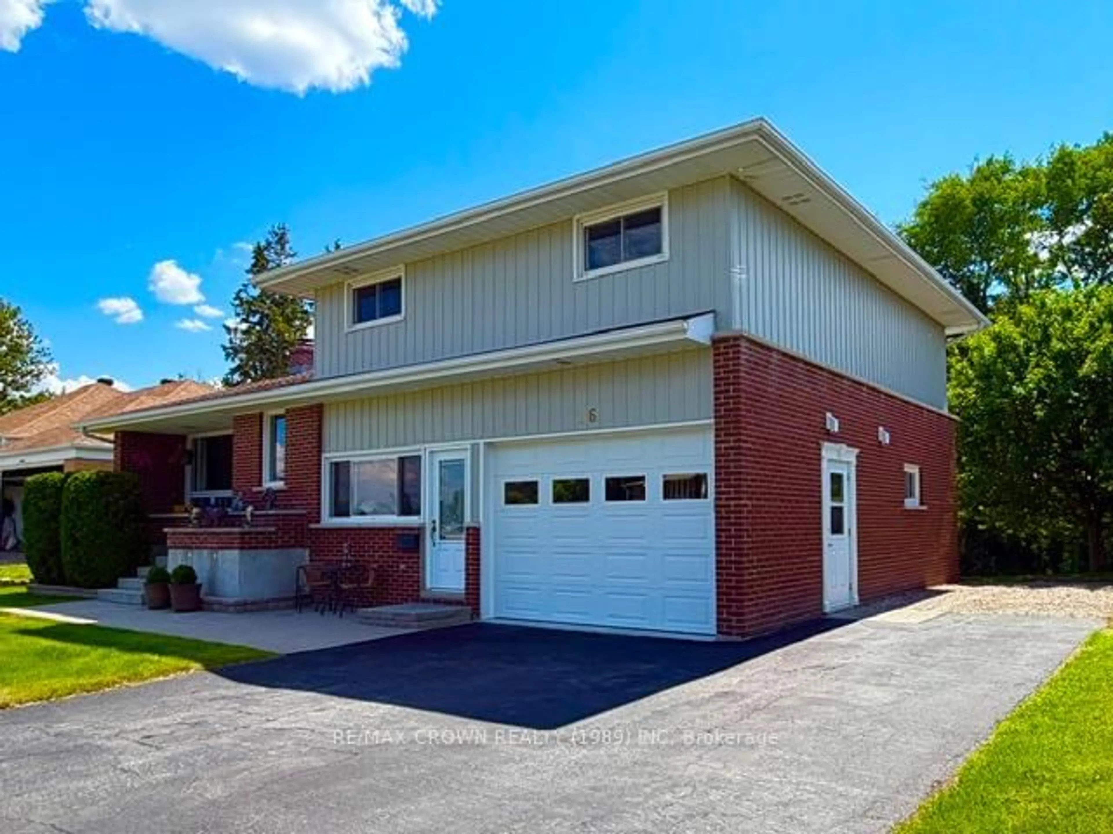 Home with brick exterior material, street for 16 Kimberly Dr, Kapuskasing Ontario P5N 1L5