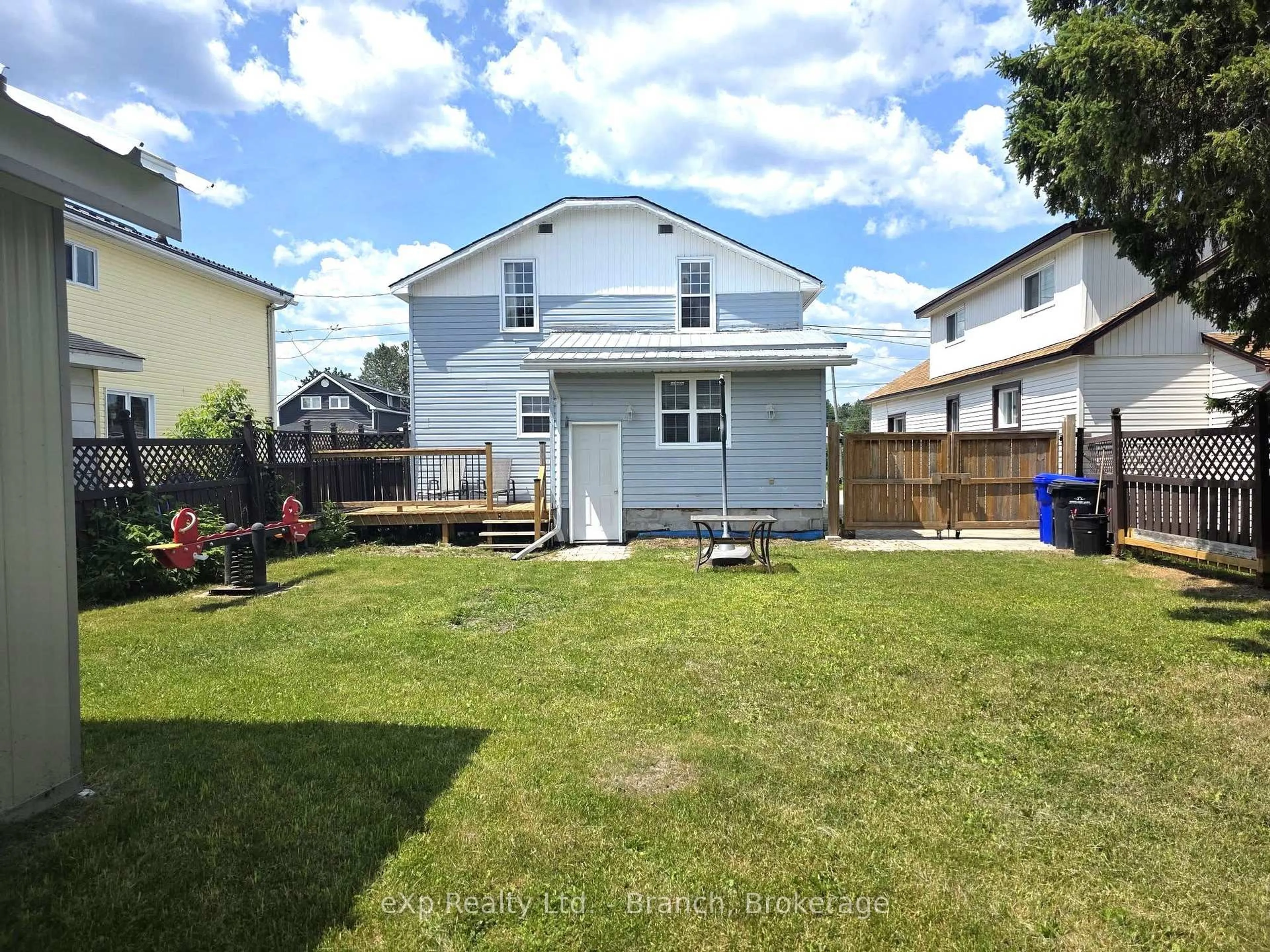 Unknown for 4 Baron St, Kirkland Lake Ontario P2N 2Y2