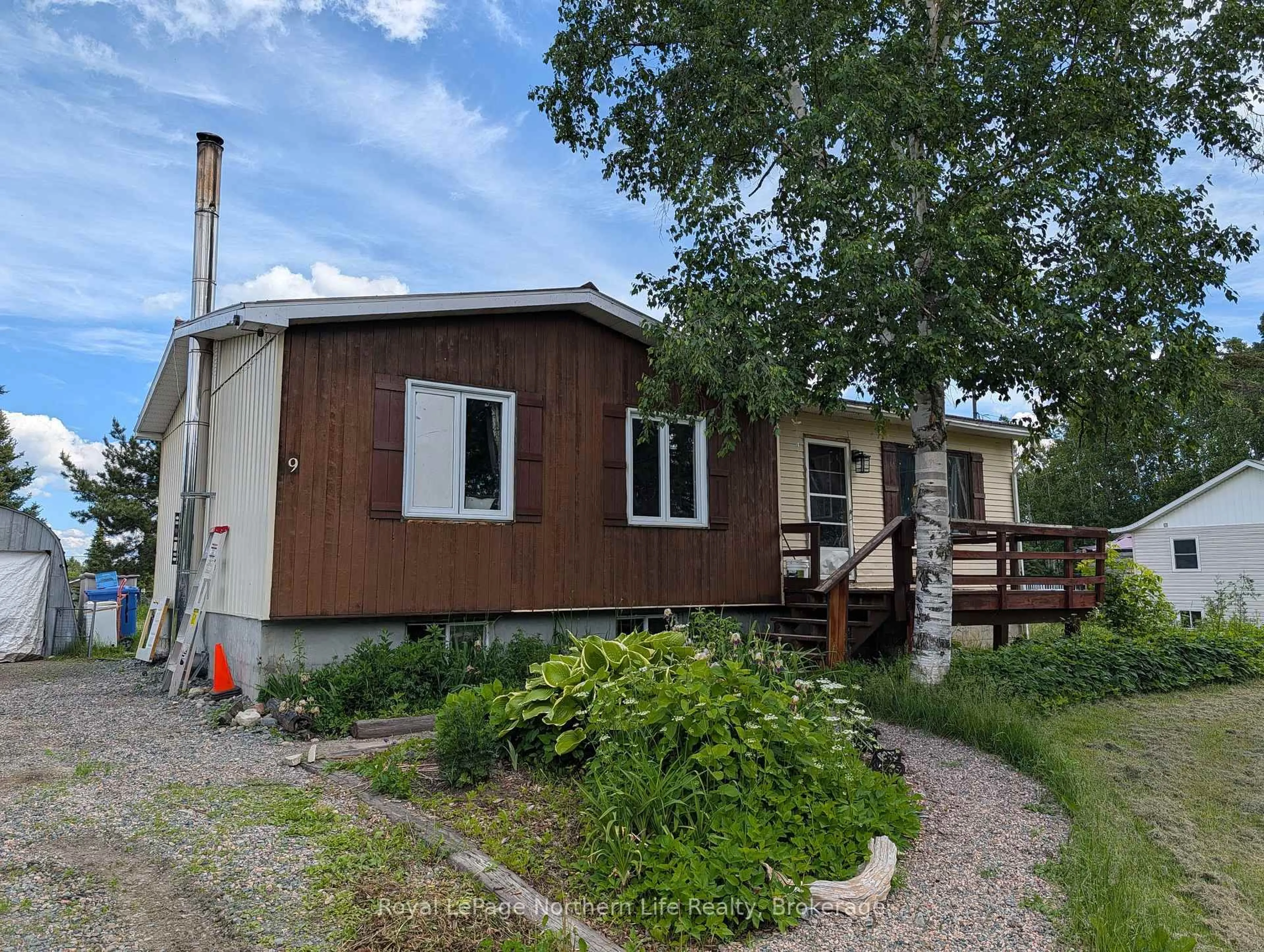 Shed for 9 Fifth St, Timiskaming Ontario P0J 1G0