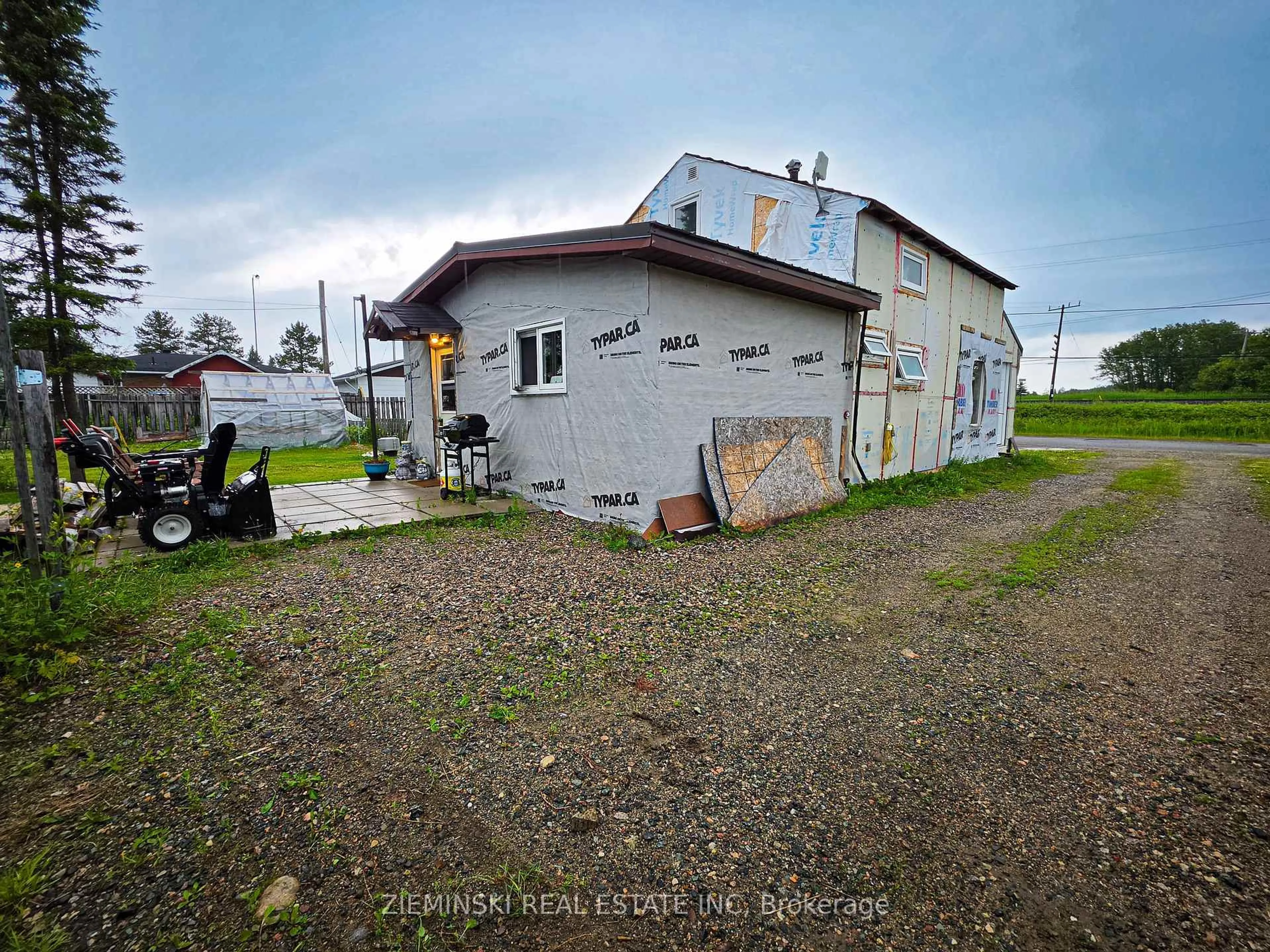 Shed for 340 Ferguson Ave, Black River-Matheson Ontario P0K 1R0