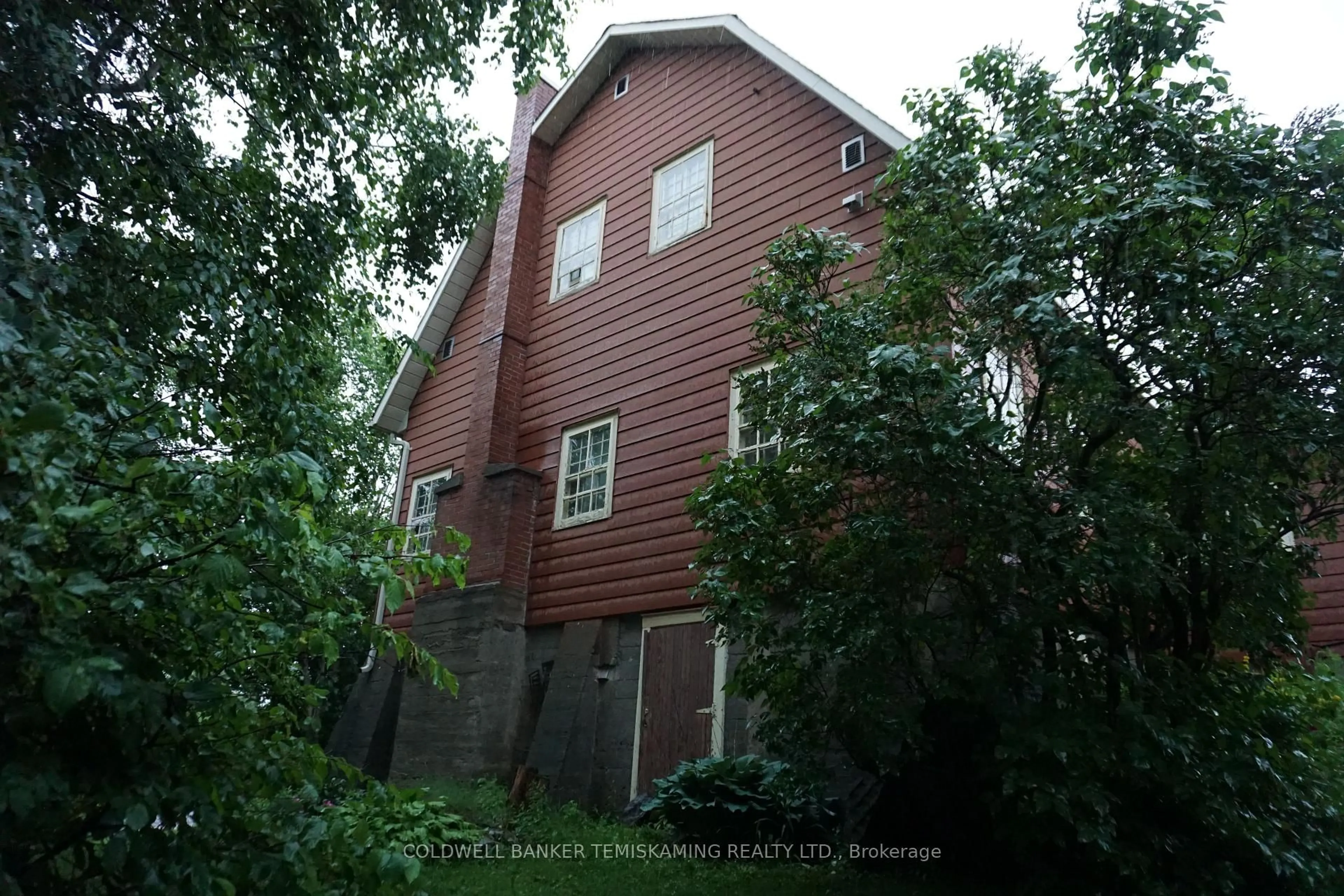 Unknown for 102 Galena St, Cobalt Ontario P0J 1C0
