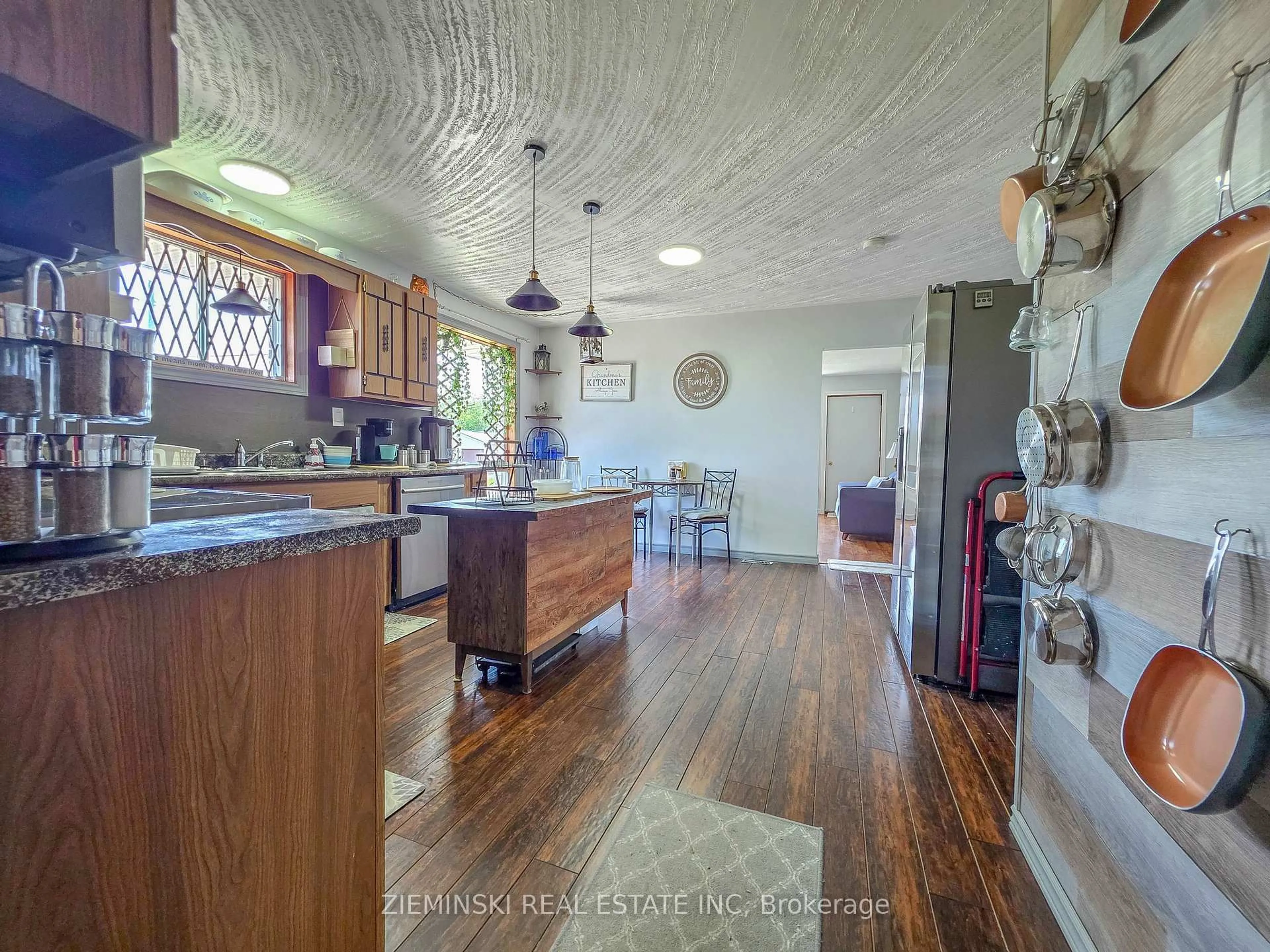 Open concept kitchen, unknown for 329 Timmins Ave, Black River-Matheson Ontario P0K 1R0