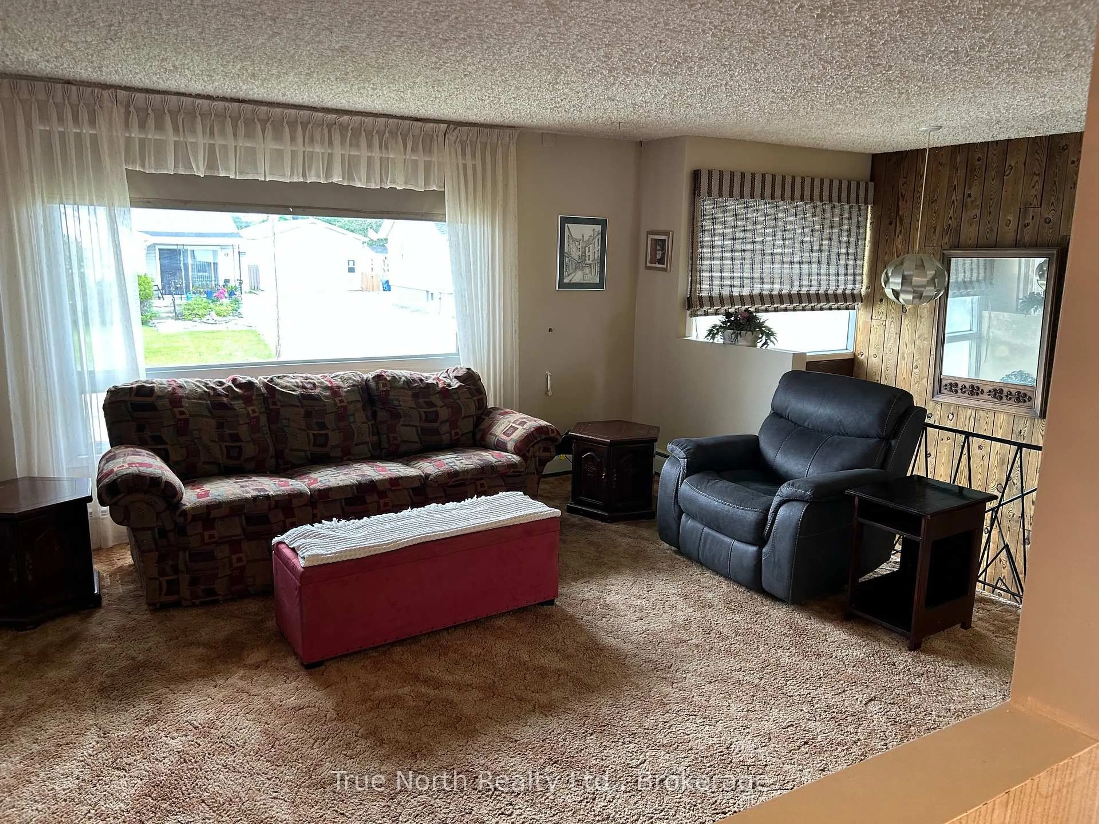 Living room with furniture, unknown for 16 Brock Cres, Kapuskasing Ontario P5N 2J8