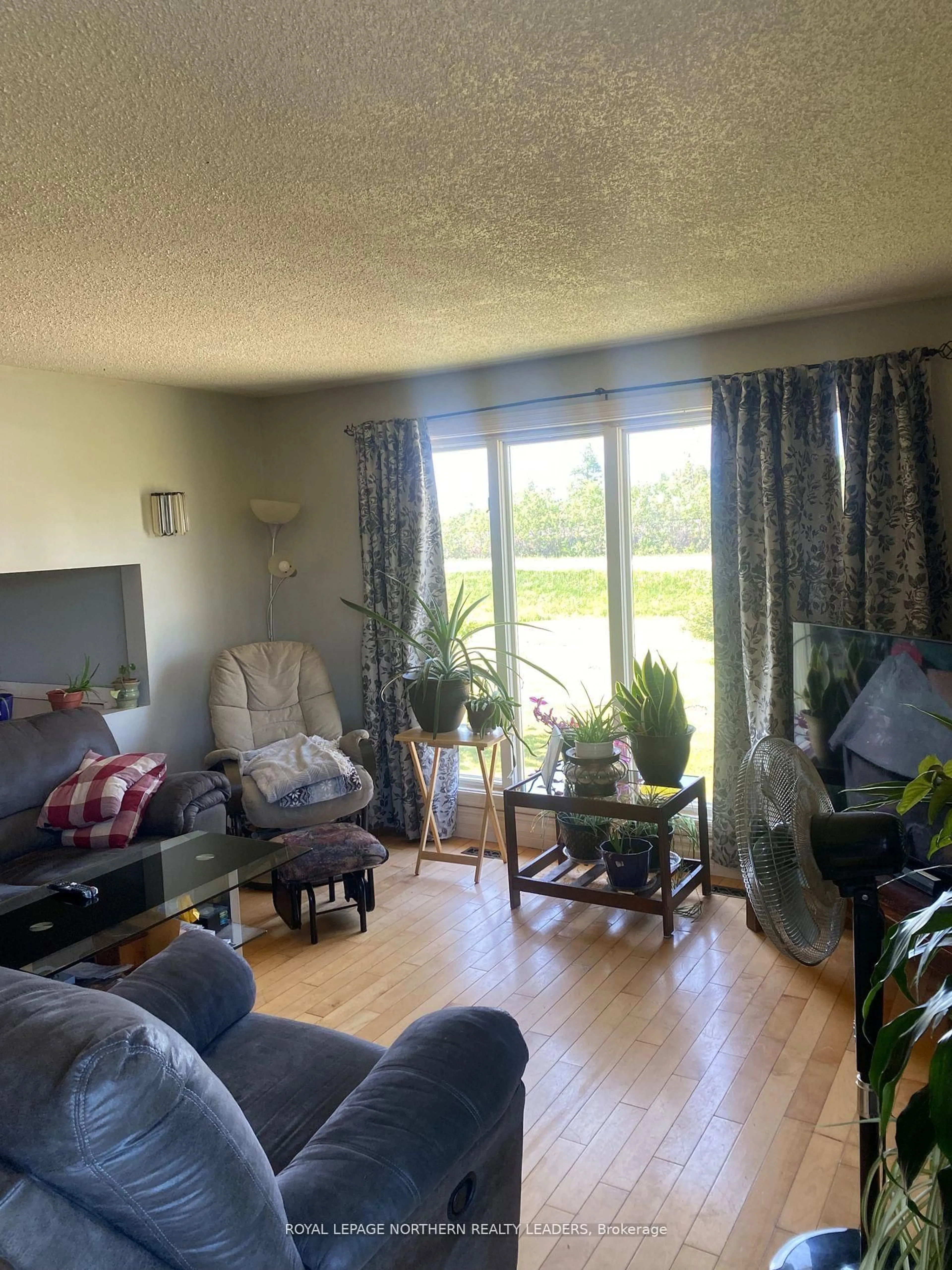 Living room with furniture, unknown for 211 11 Highway, Fauquier-Strickland Ontario P0L 1G0