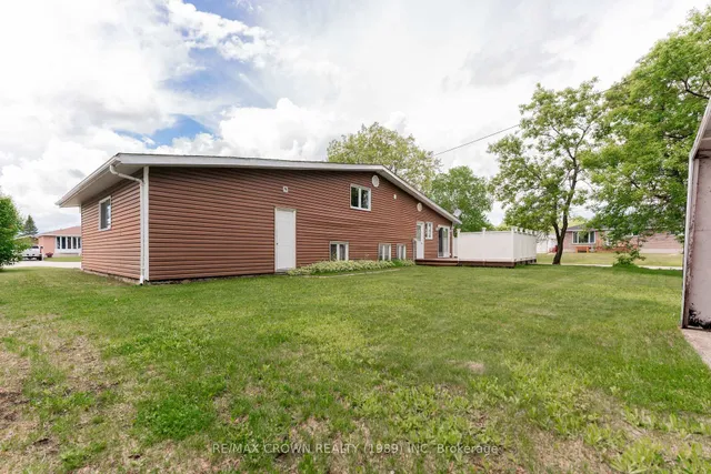 11 Kent Pl, Kapuskasing 5