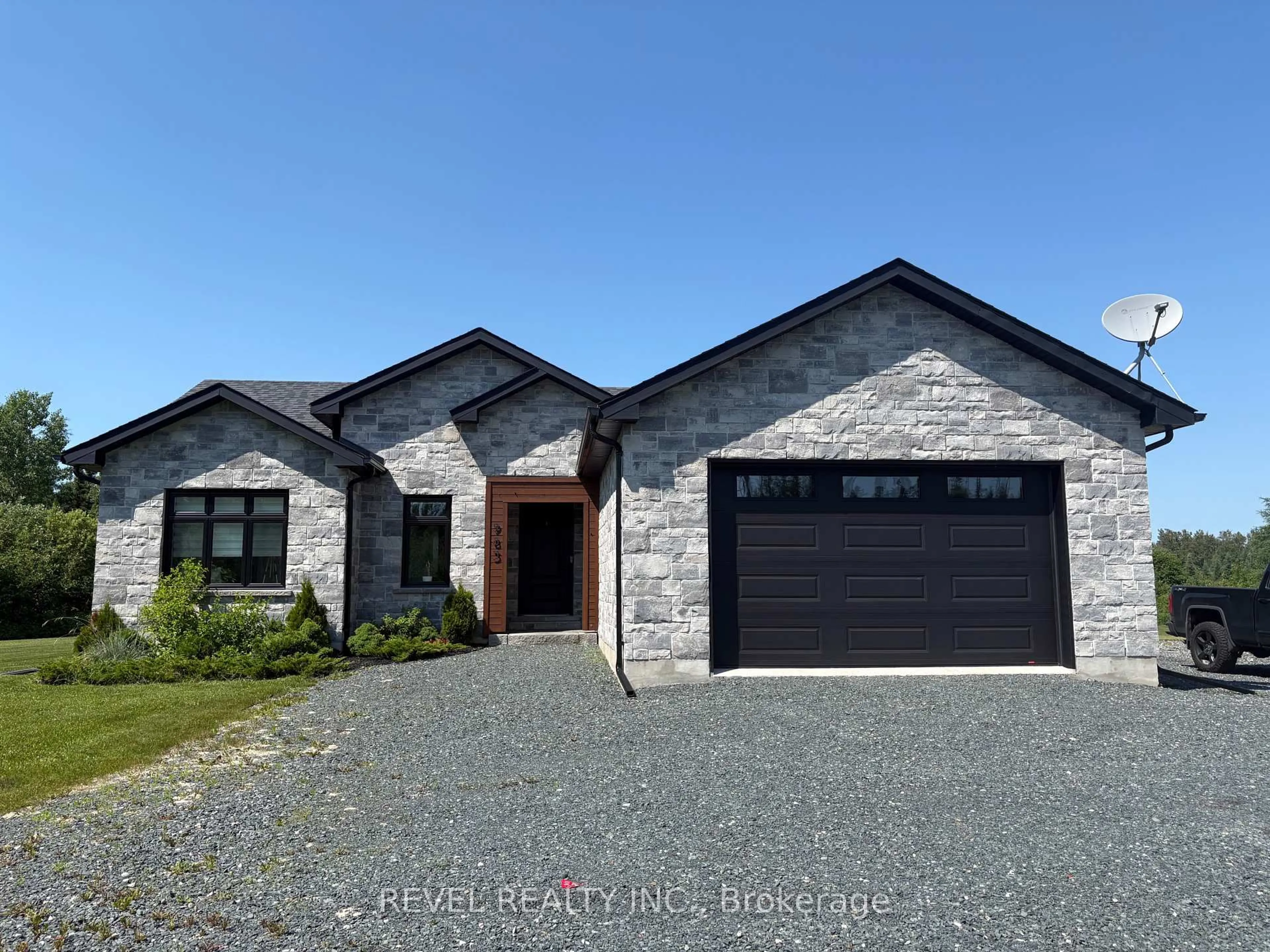 Home with brick exterior material, street for 983 Highway 652 Highway, Cochrane Ontario P0L 1C0