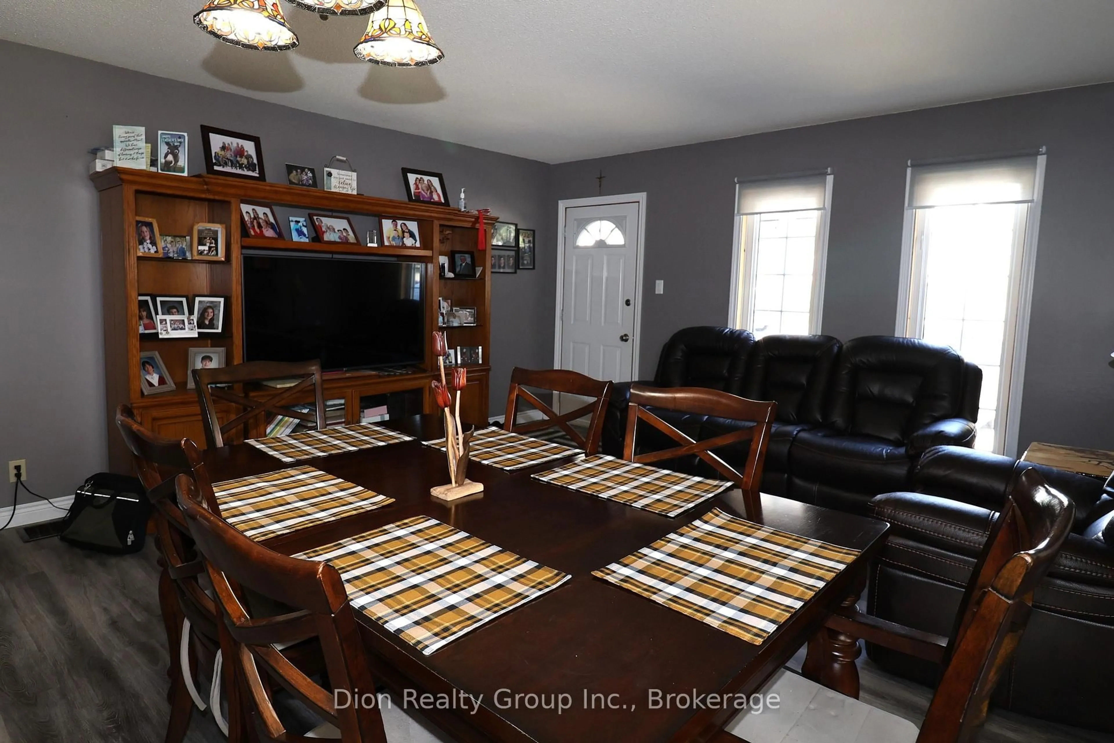 Dining room, wood/laminate floor for 765 Government Rd, Kirkland Lake Ontario P0K 1A0