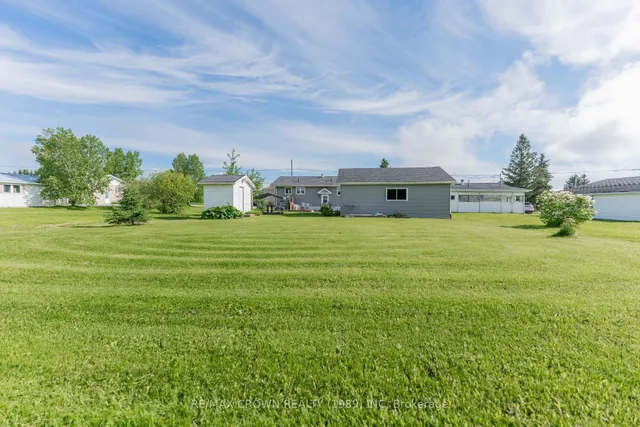 36 Gauthier St #Fauquier, Kapuskasing 5