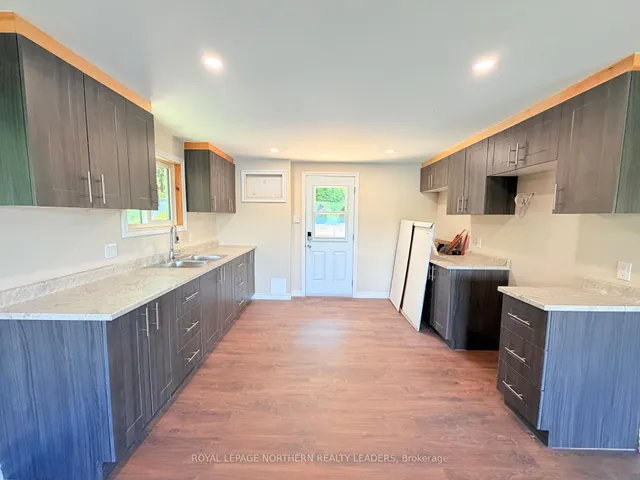 181 Charland Rd, Timmins 5