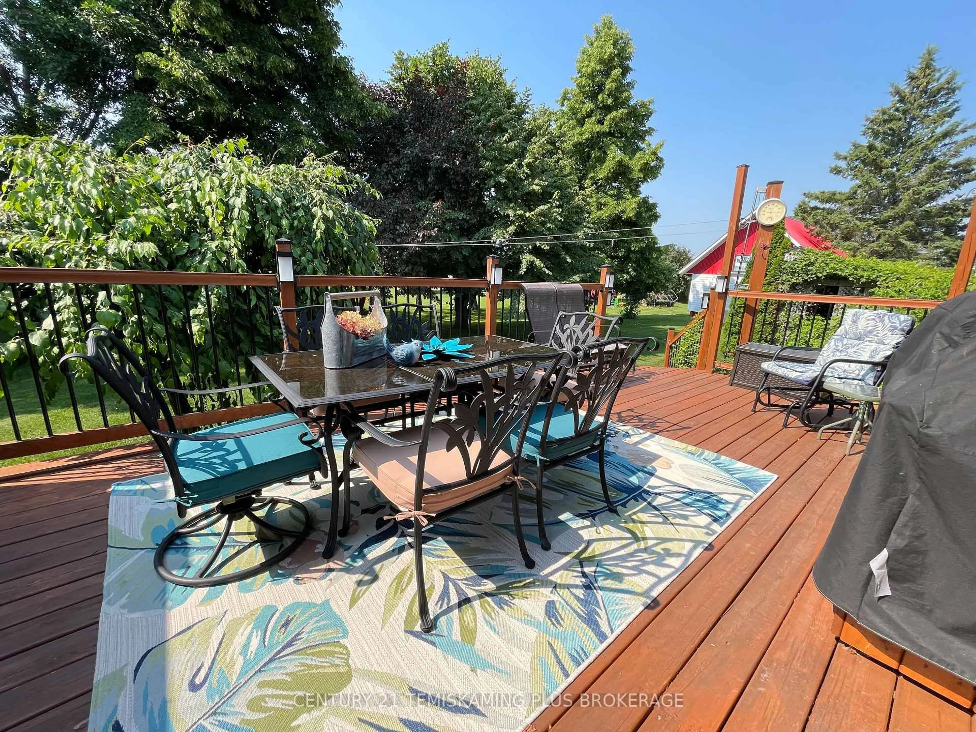 Patio, water/lake/river/ocean view for 23 Twelfth St, Armstrong Ontario P0J 1E0