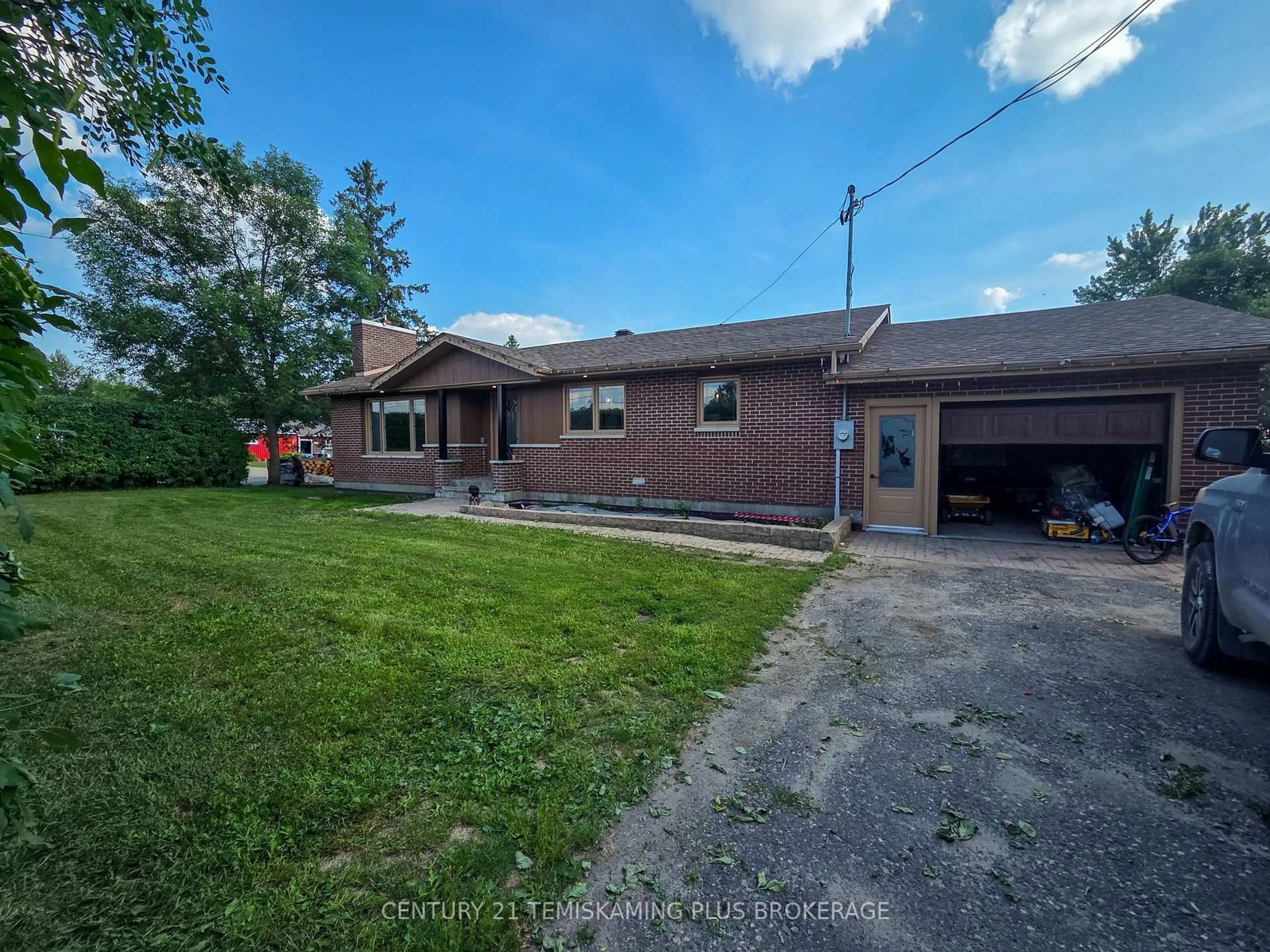 A pic from outside/outdoor area/front of a property/back of a property/a pic from drone, street for 18 Main St, Timiskaming Ontario P0J 1S0