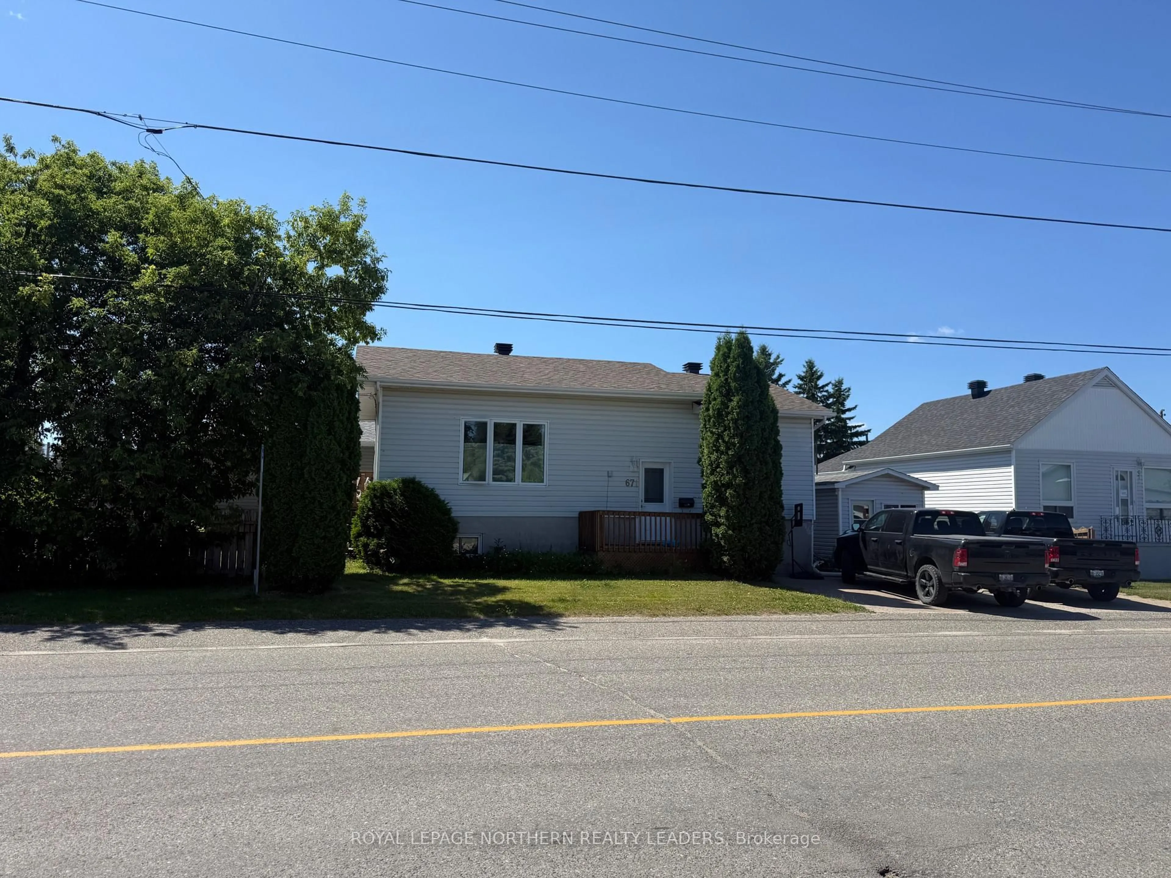 Unknown for 671 Park Ave, Timmins Ontario P4N 3X7