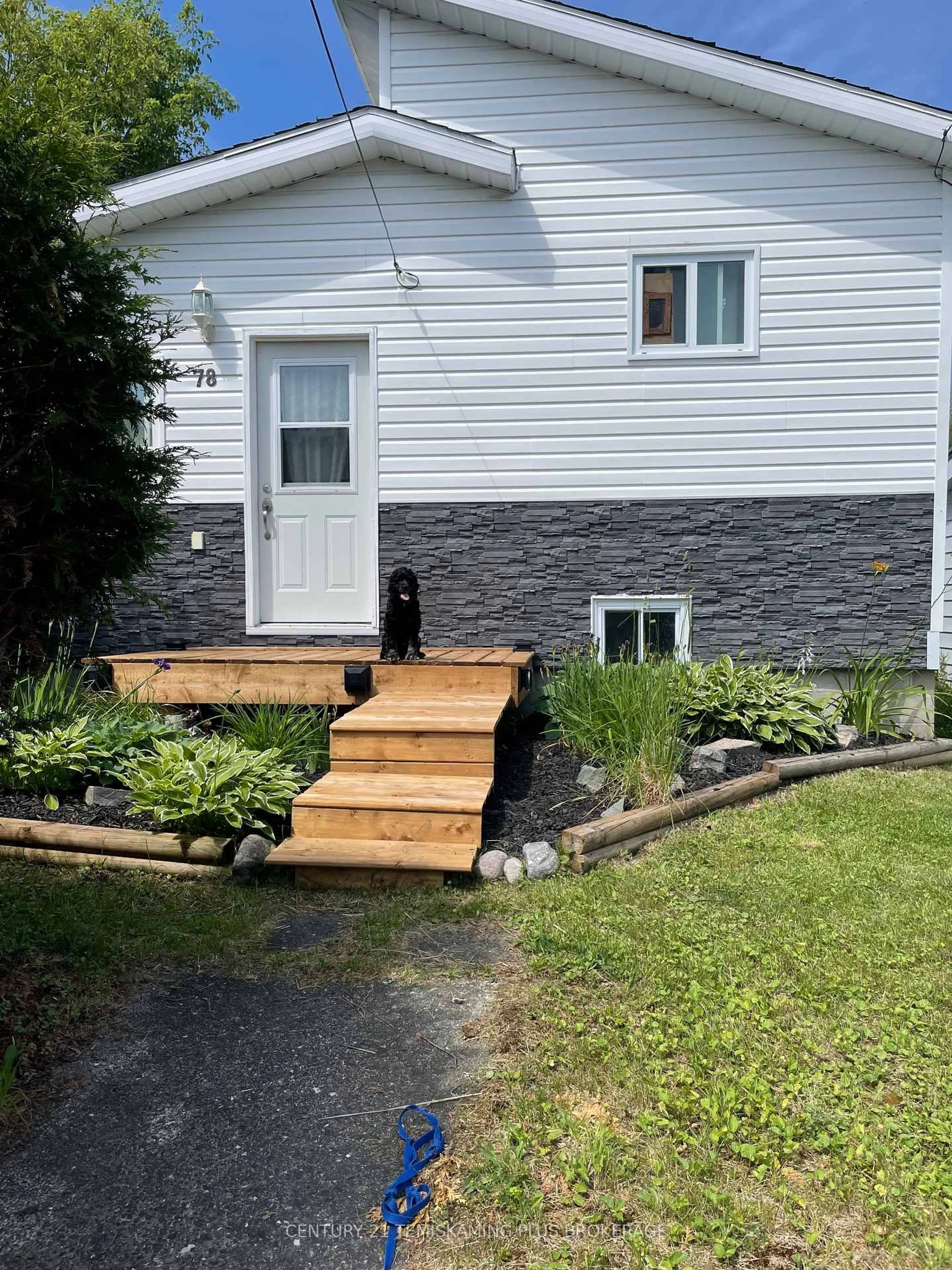 Unknown for 78 NICKLE St, Cobalt Ontario P0J 1C0