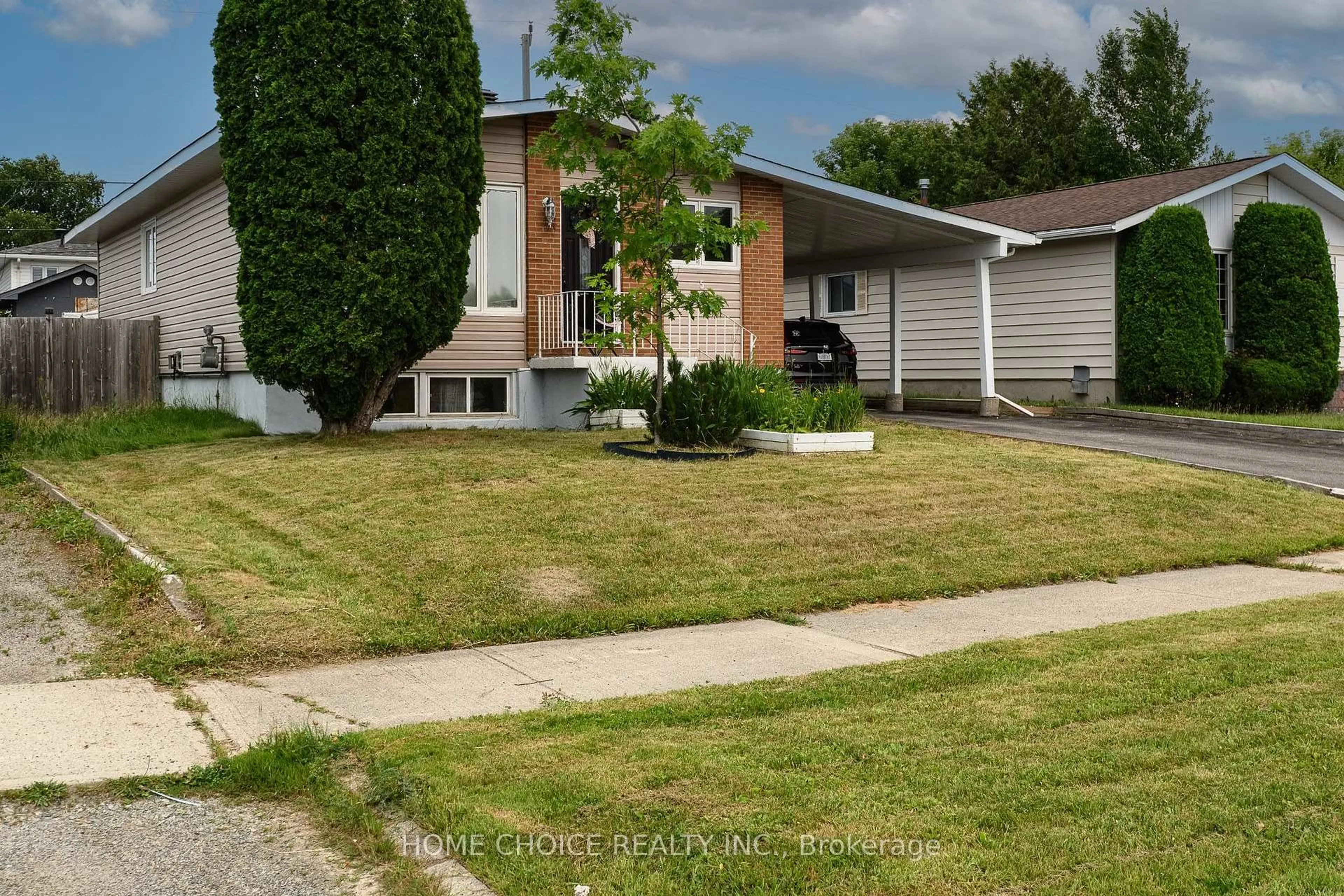 Unknown for 588 Melrose Blvd, Timmins Ontario P4N 5H7