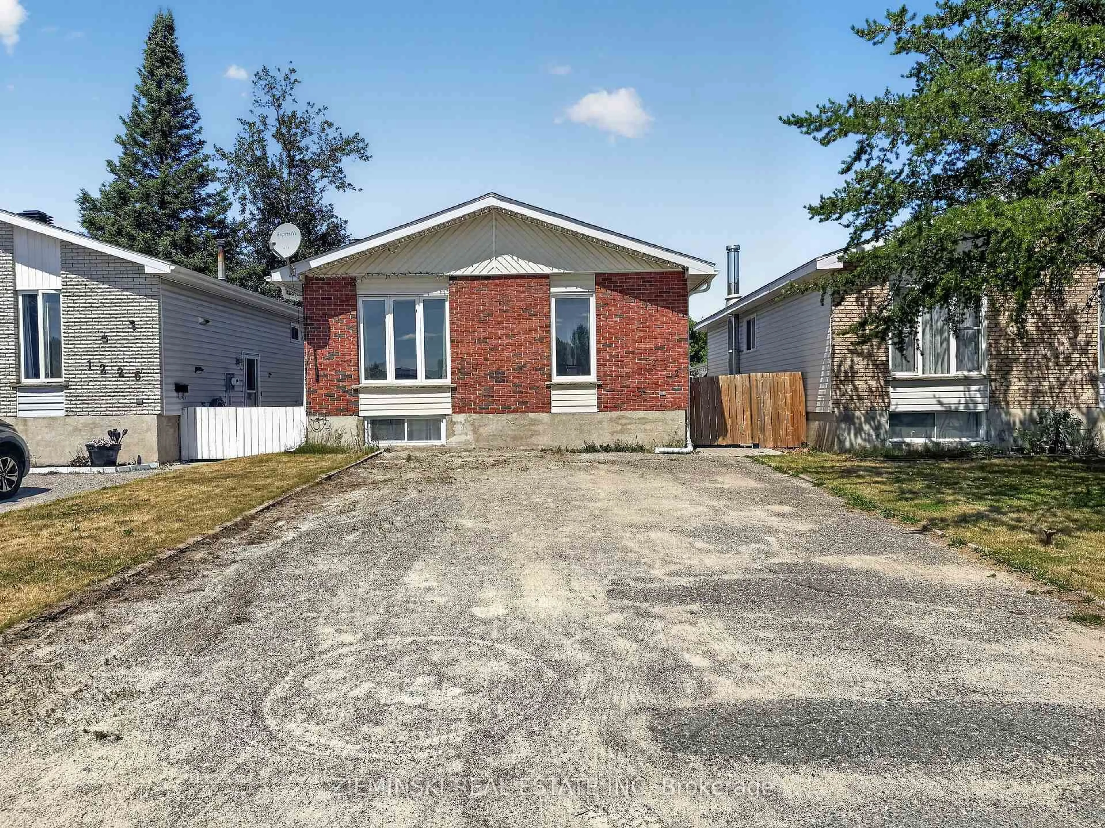 Unknown for 1222 Gatineau Blvd, Timmins Ontario P4R 1E3