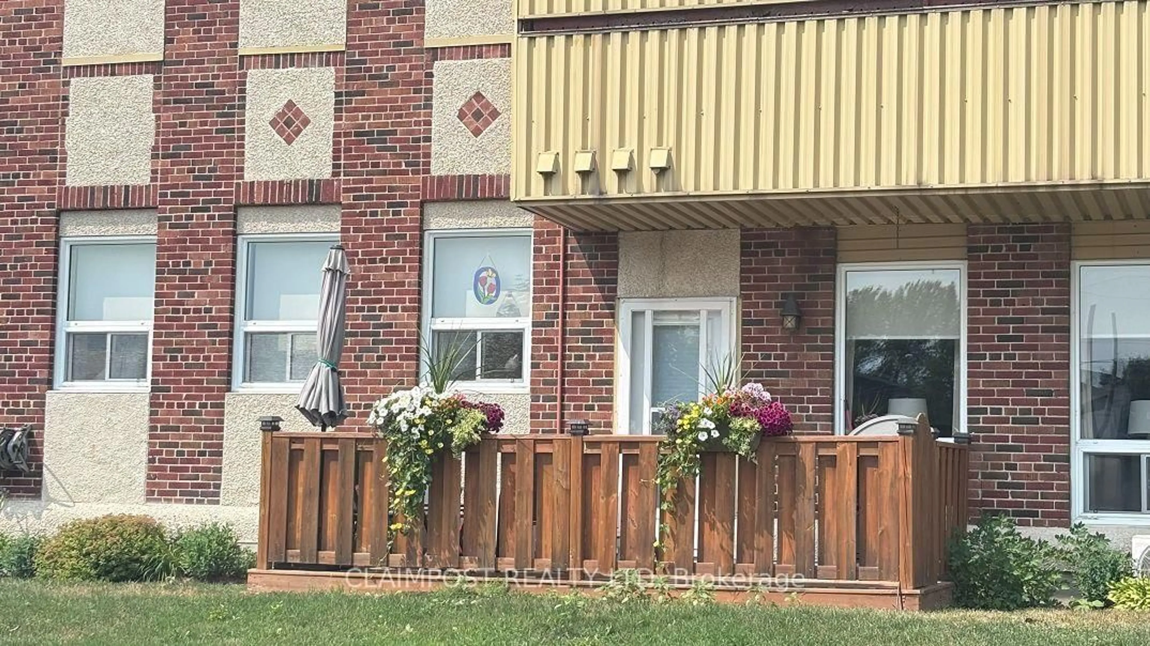 Patio, street for 200 Wende Ave #126, Timmins Ontario P4N 8H6