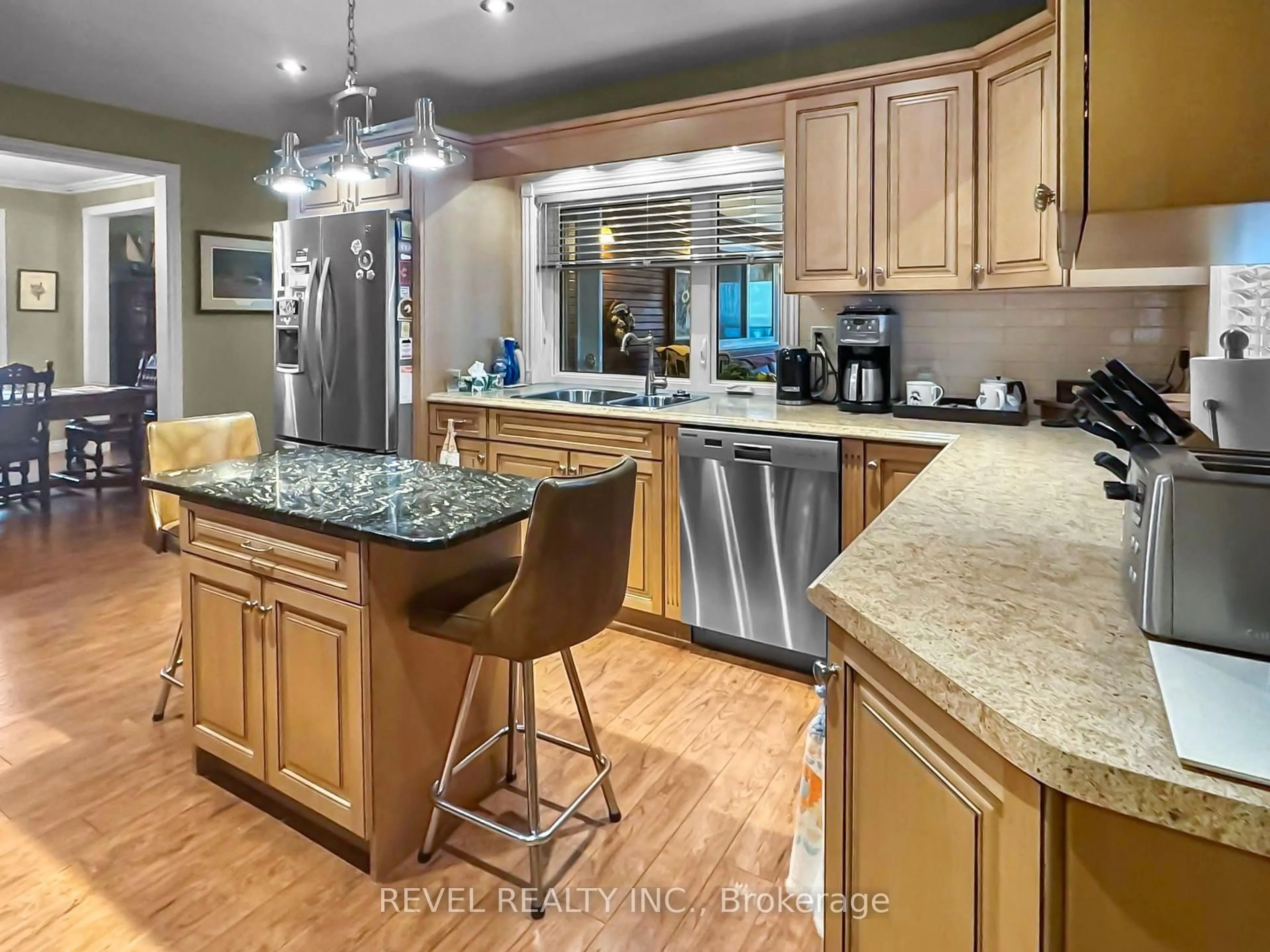 Open concept kitchen, unknown for 406 Toke St, Timmins Ontario P4N 6V7