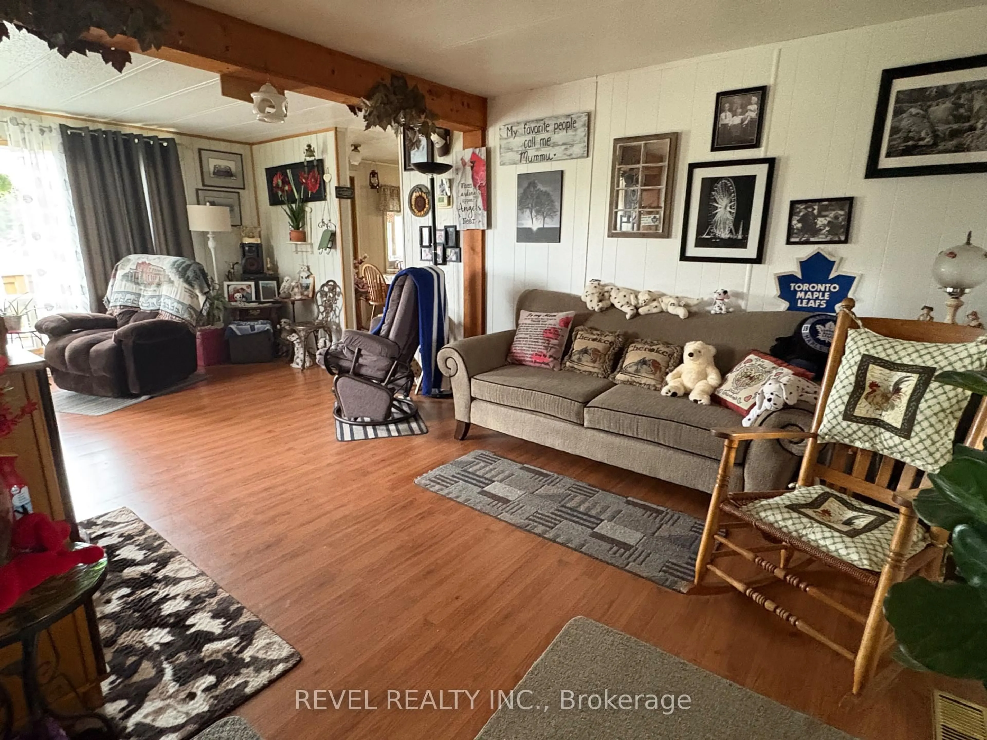 A pic of a room for 253 Highway 11 Highway, Cochrane Ontario P0L 1C0