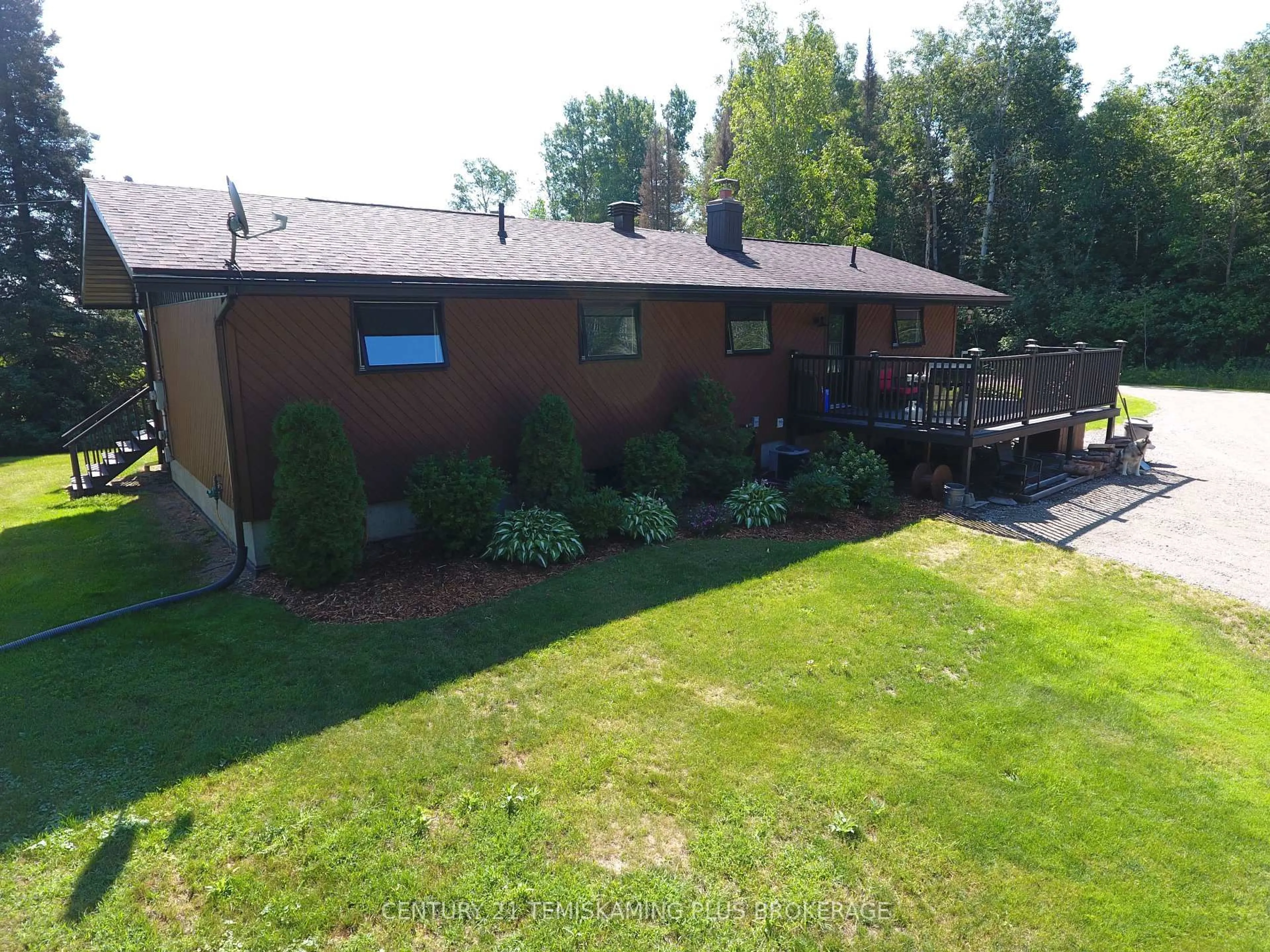 A pic from outside/outdoor area/front of a property/back of a property/a pic from drone, unknown for 805519 Hooper Rd, Timiskaming Ontario P0J 1P0