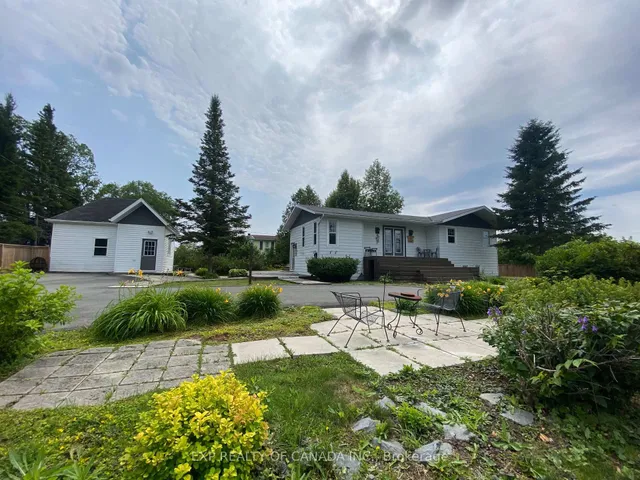 34 Seventh St, Cochrane 5