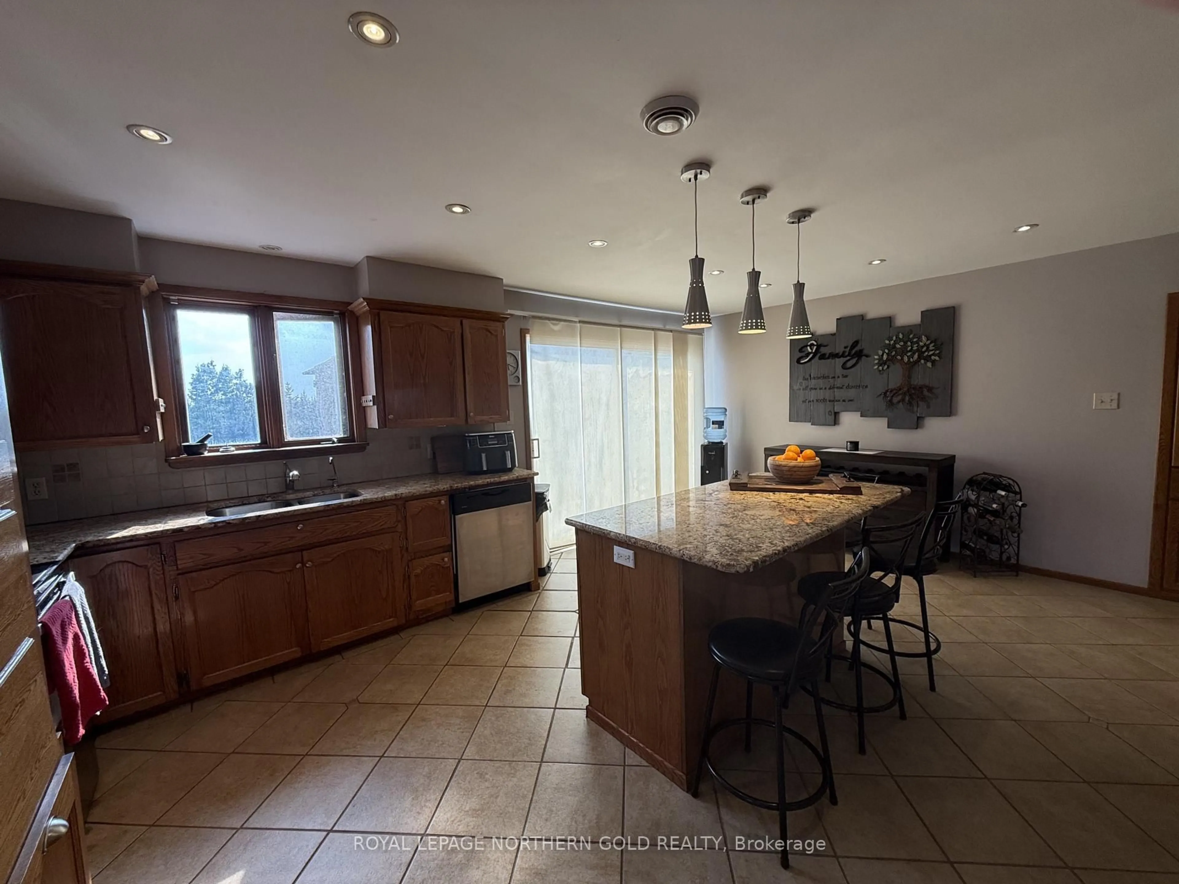 Open concept kitchen, ceramic/tile floor for 6035 Highway 11 Highway, Kirkland Lake Ontario P0K 1V0