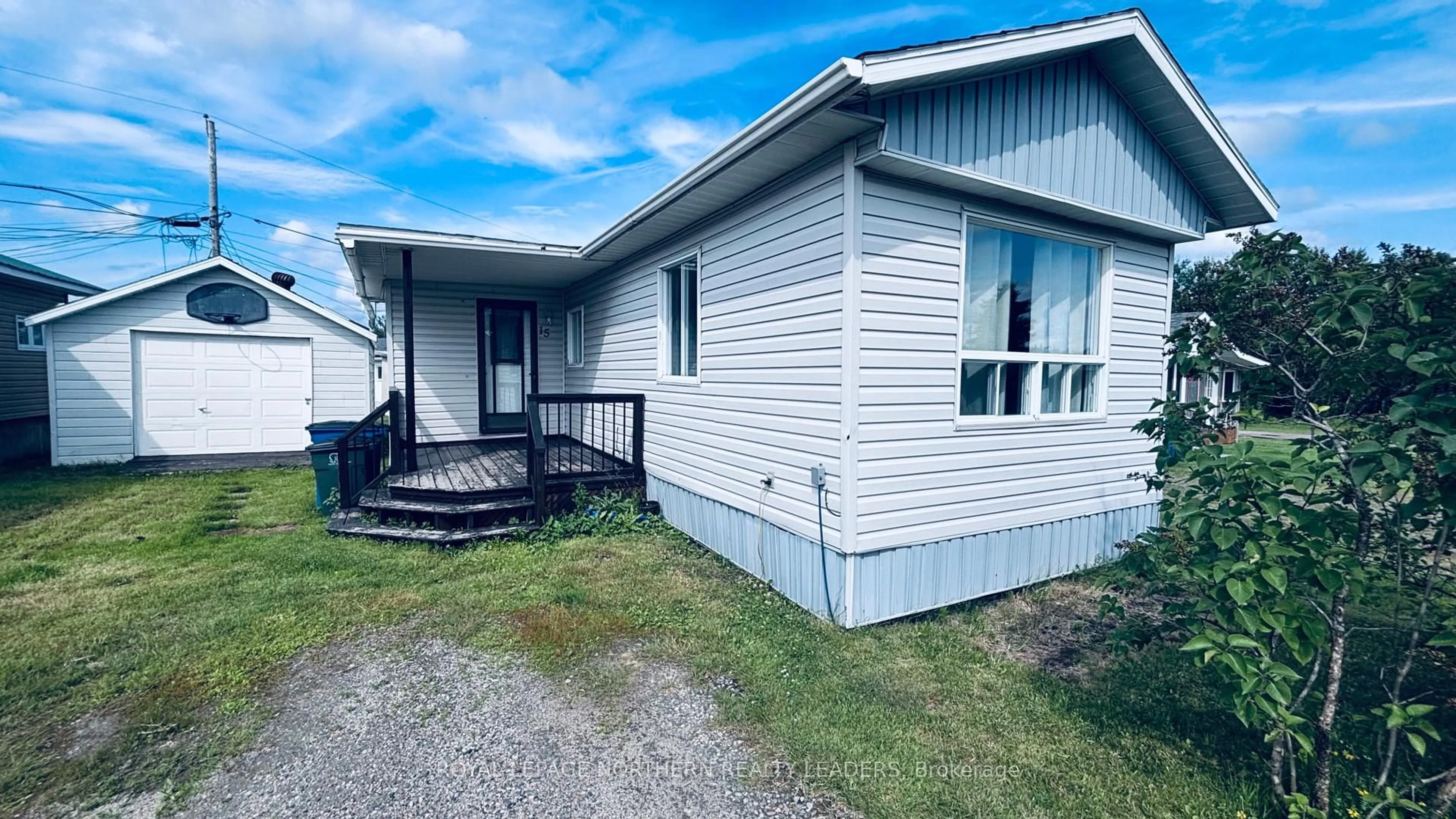 Unknown for 15 Star St, Cochrane Ontario P0L 1C0