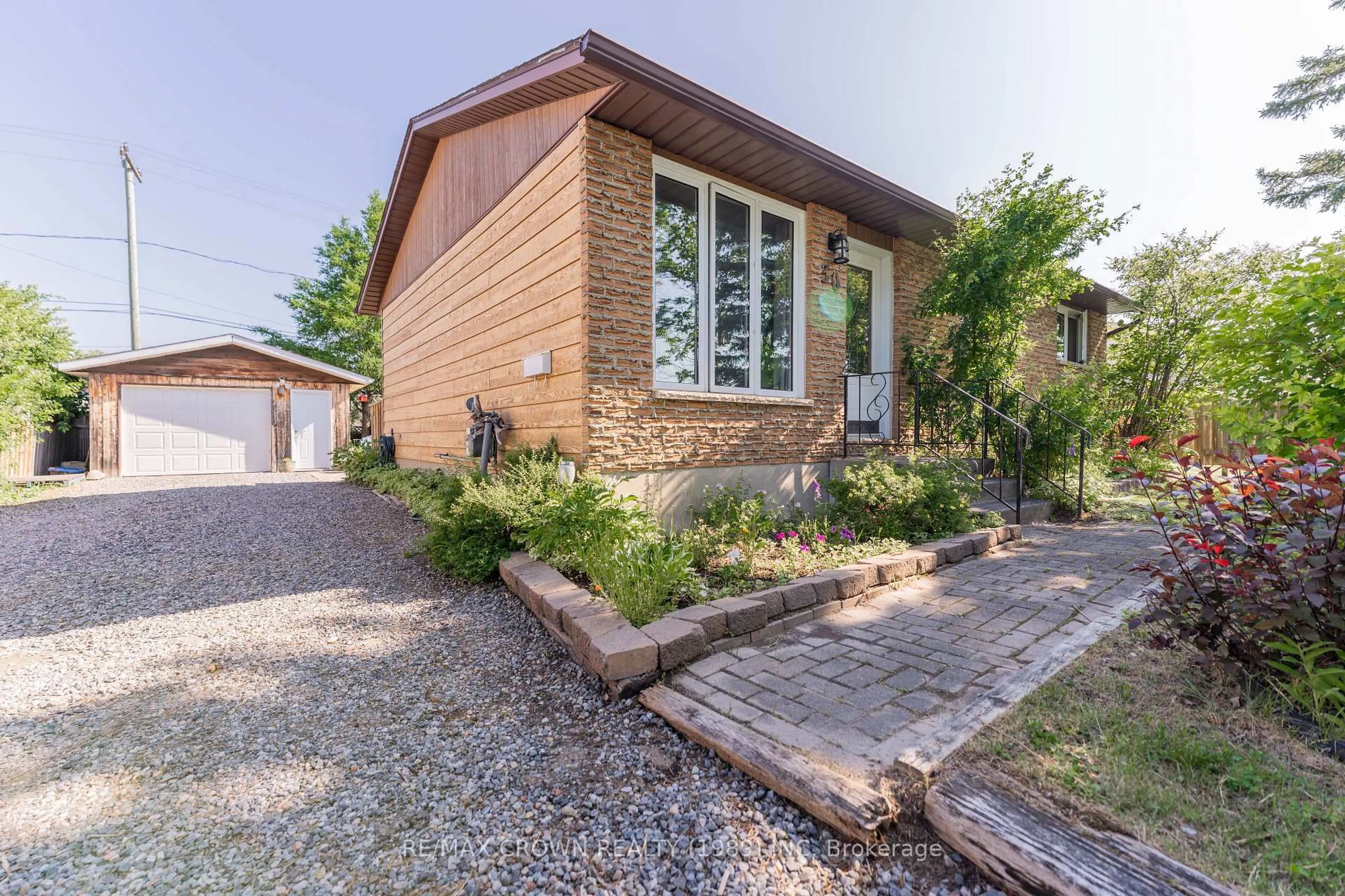 Home with brick exterior material, street for 30 Hazel St, Kapuskasing Ontario P5N 2Z6