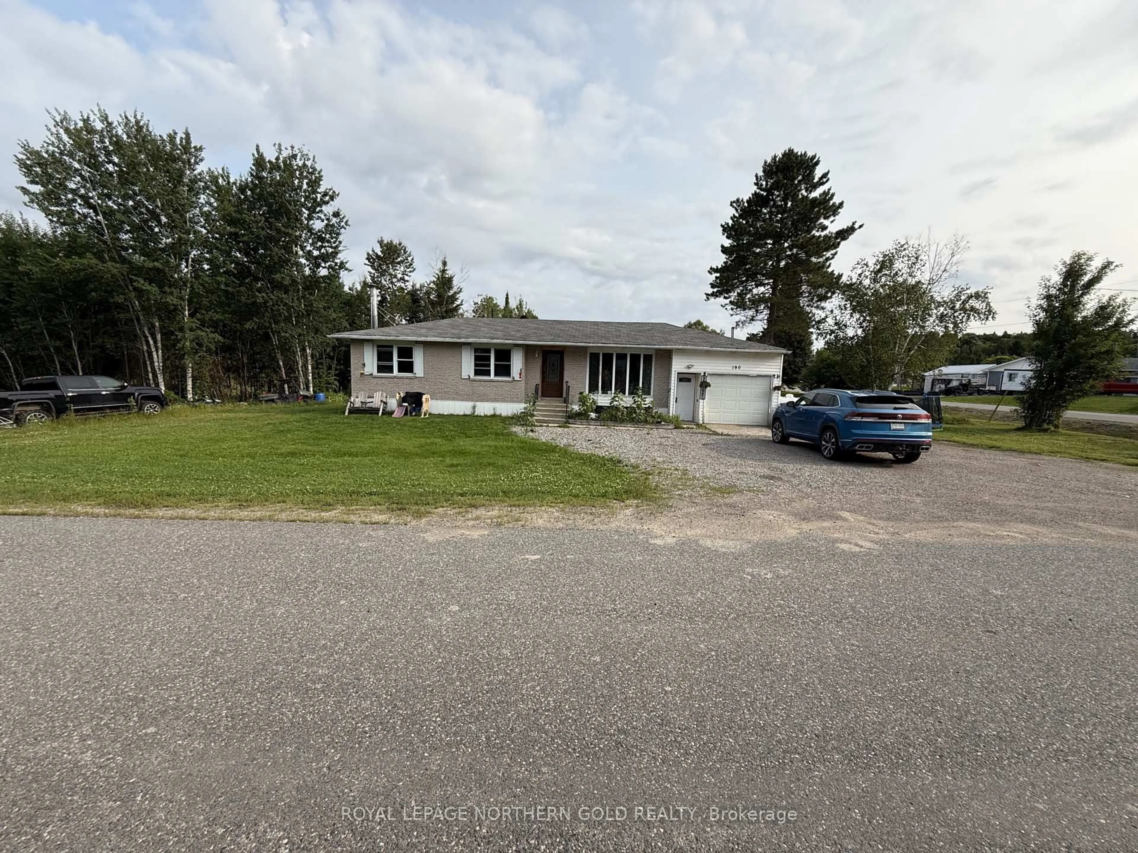 A pic from outside/outdoor area/front of a property/back of a property/a pic from drone, street for 190 Georgina St, Matachewan Ontario P0K 1M0