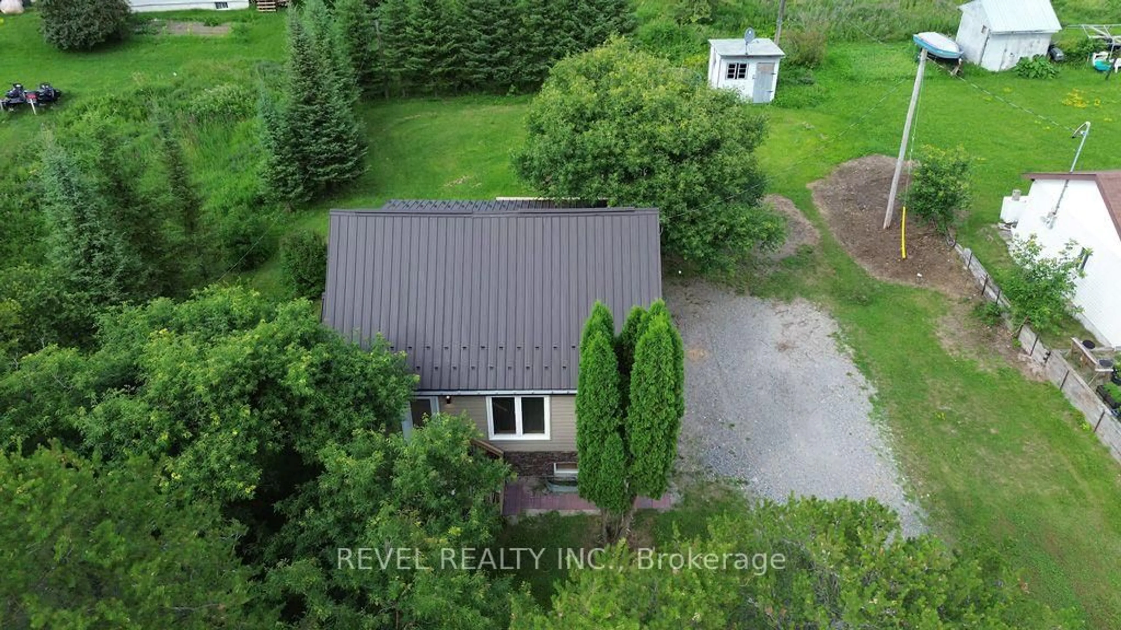 A pic from outside/outdoor area/front of a property/back of a property/a pic from drone, unknown for 434 Park Lane, Black River-Matheson Ontario P0K 1N0