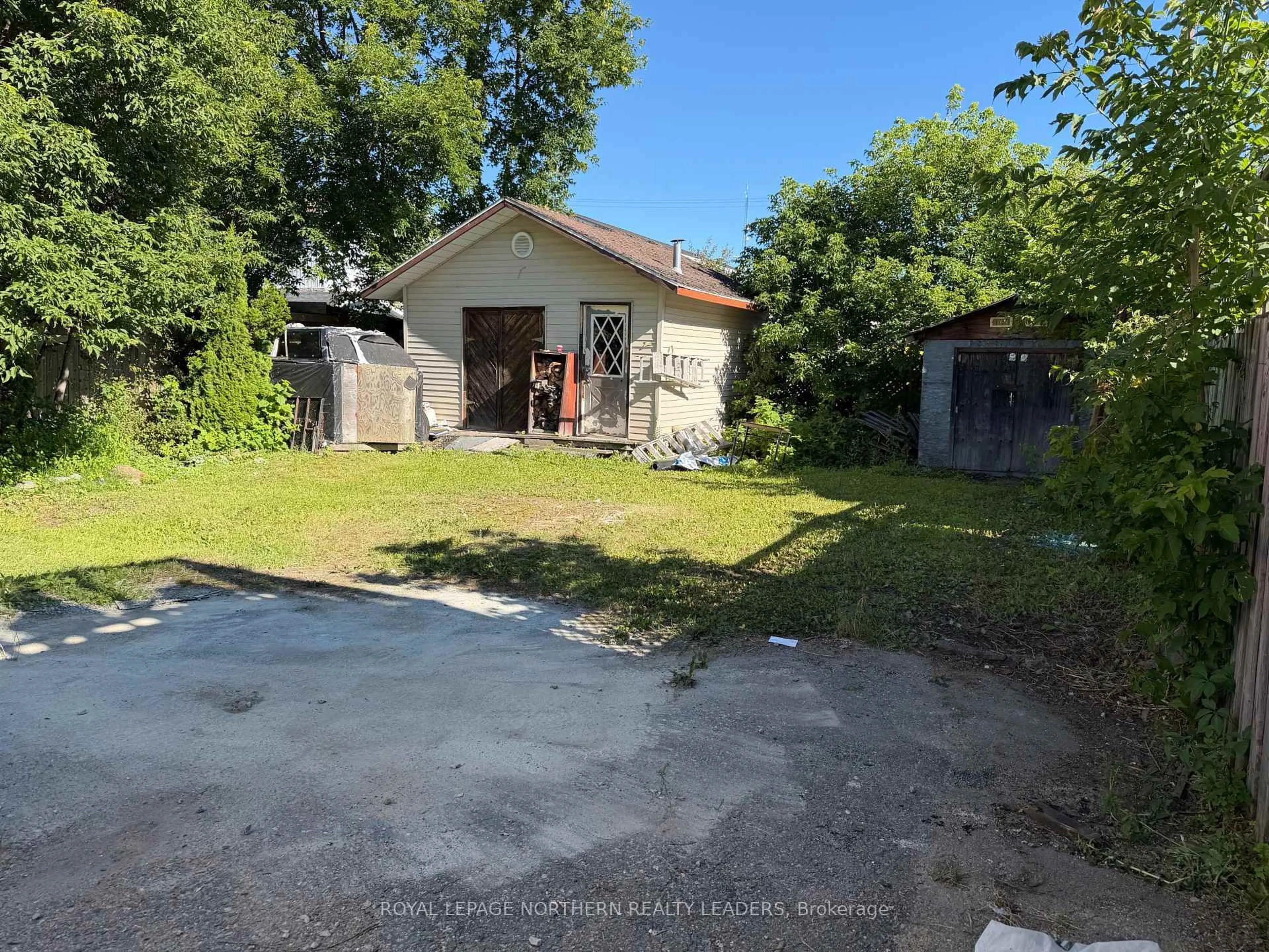 A pic from outside/outdoor area/front of a property/back of a property/a pic from drone, street for 350 Belanger Ave, Timmins Ontario P4N 2W4