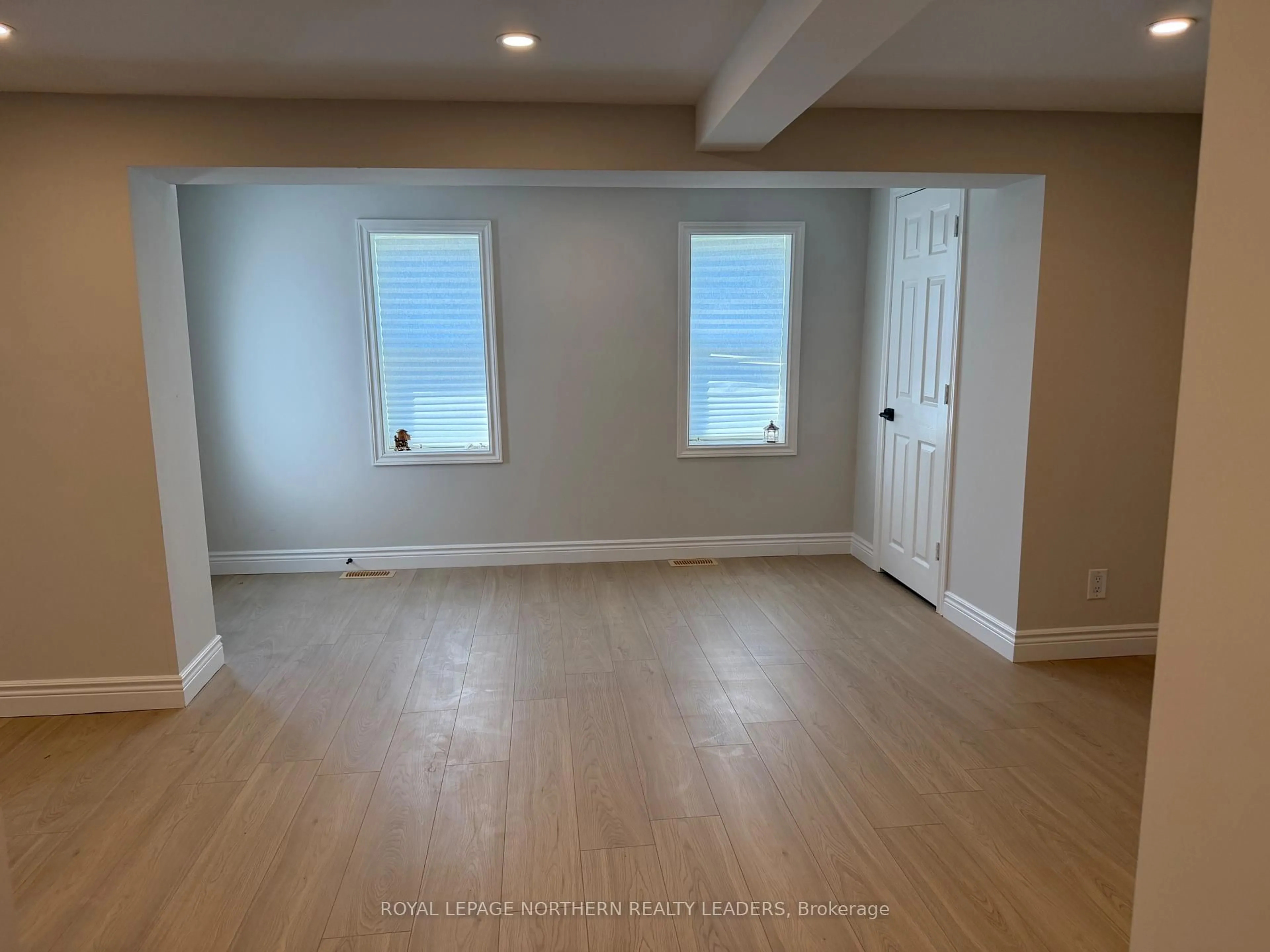 A pic of a room for 350 Belanger Ave, Timmins Ontario P4N 2W4
