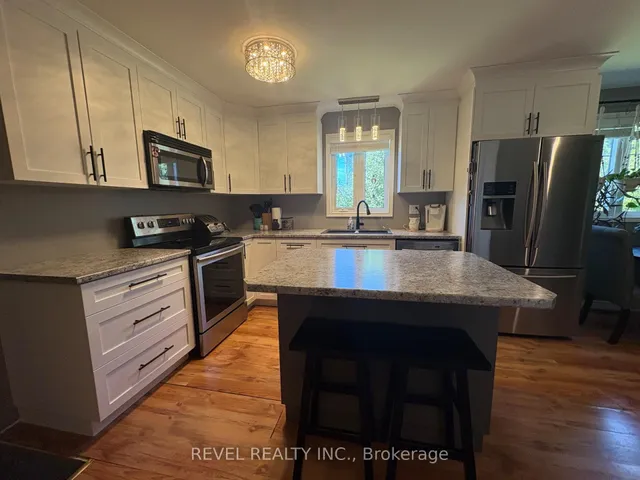 364 Genier Rd, Cochrane 4