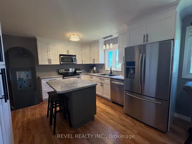 364 Genier Rd, Cochrane 5