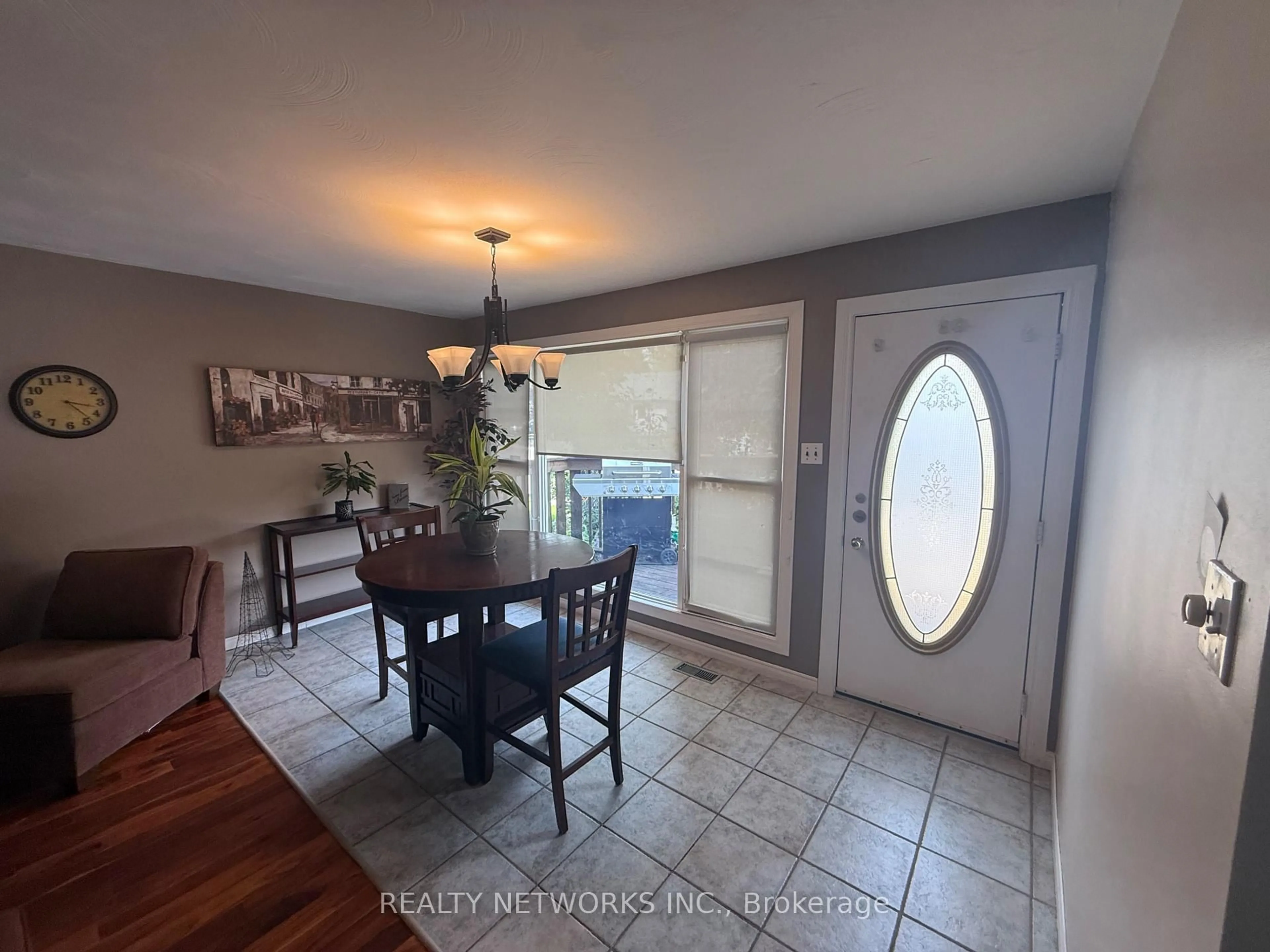Dining room, unknown for 464 Hart St, Timmins Ontario P4N 6X4