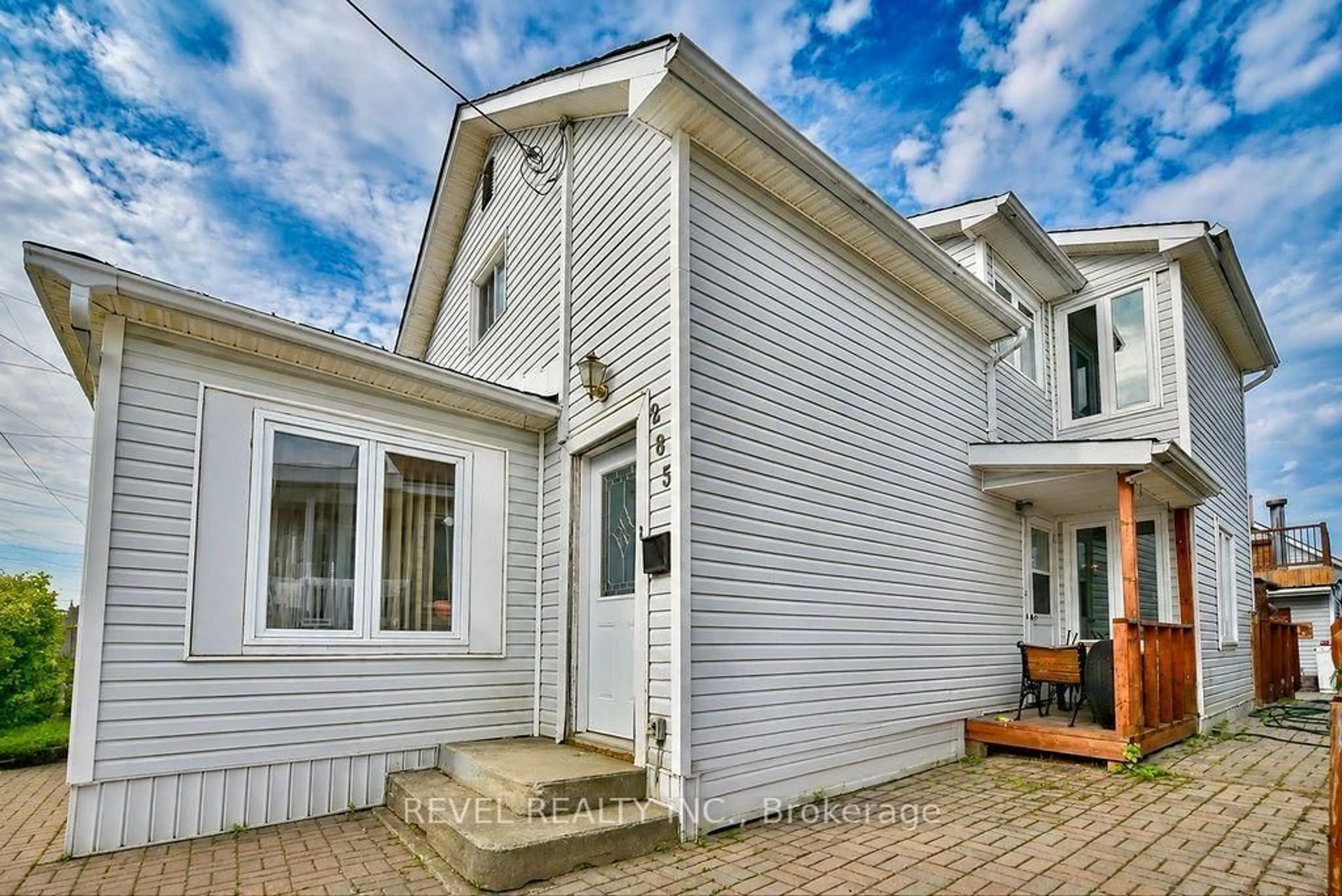 Unknown for 285 Elm St, Timmins Ontario P4N 1X3