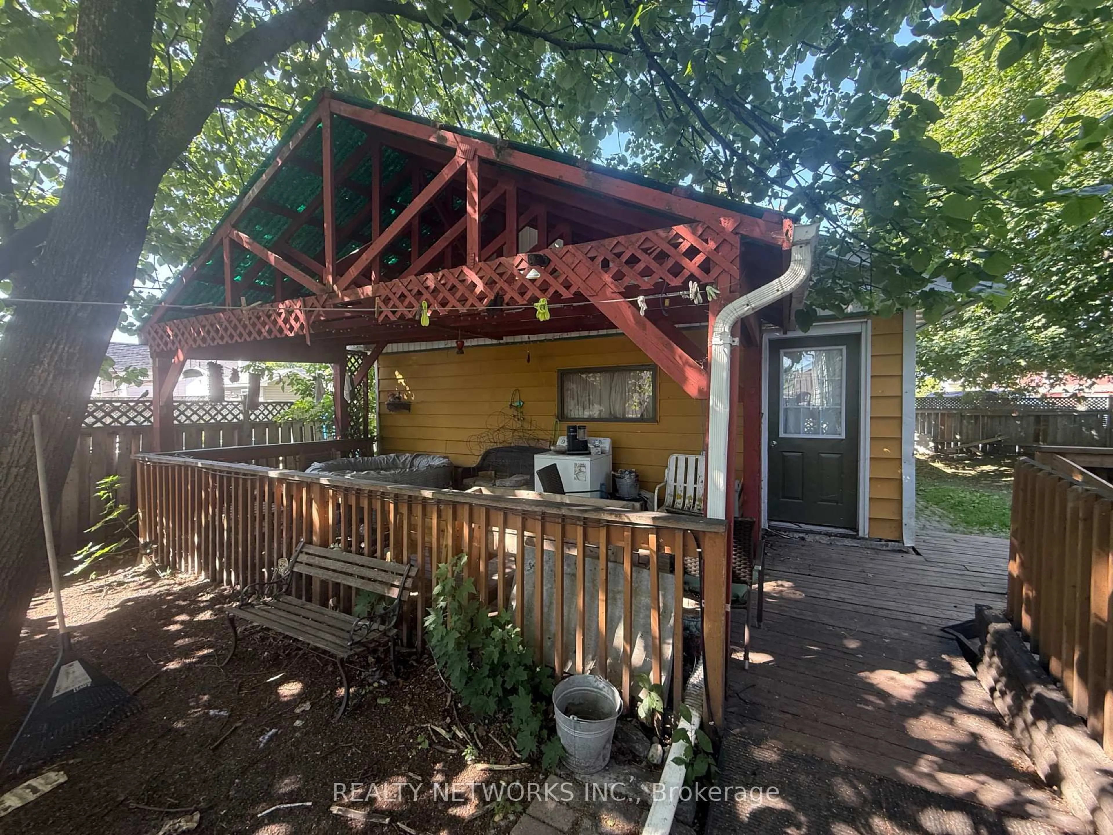 Patio, street for 175 Elm St, Timmins Ontario P4N 6A6