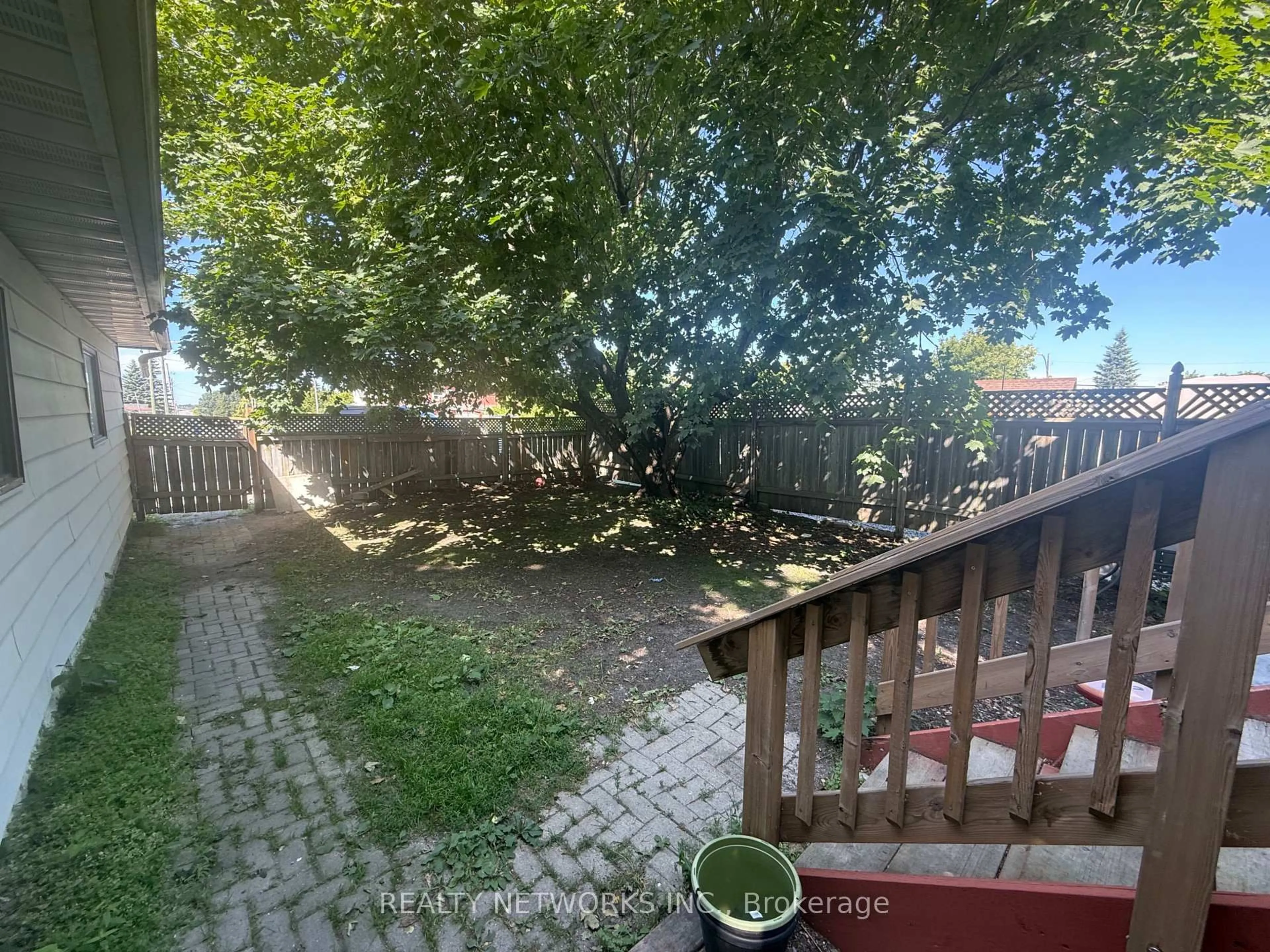 Patio, forest/trees view for 175 Elm St, Timmins Ontario P4N 6A6