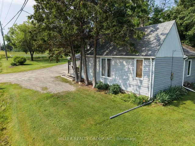 1272 Lakeshore Rd, Temiskaming Shores 3